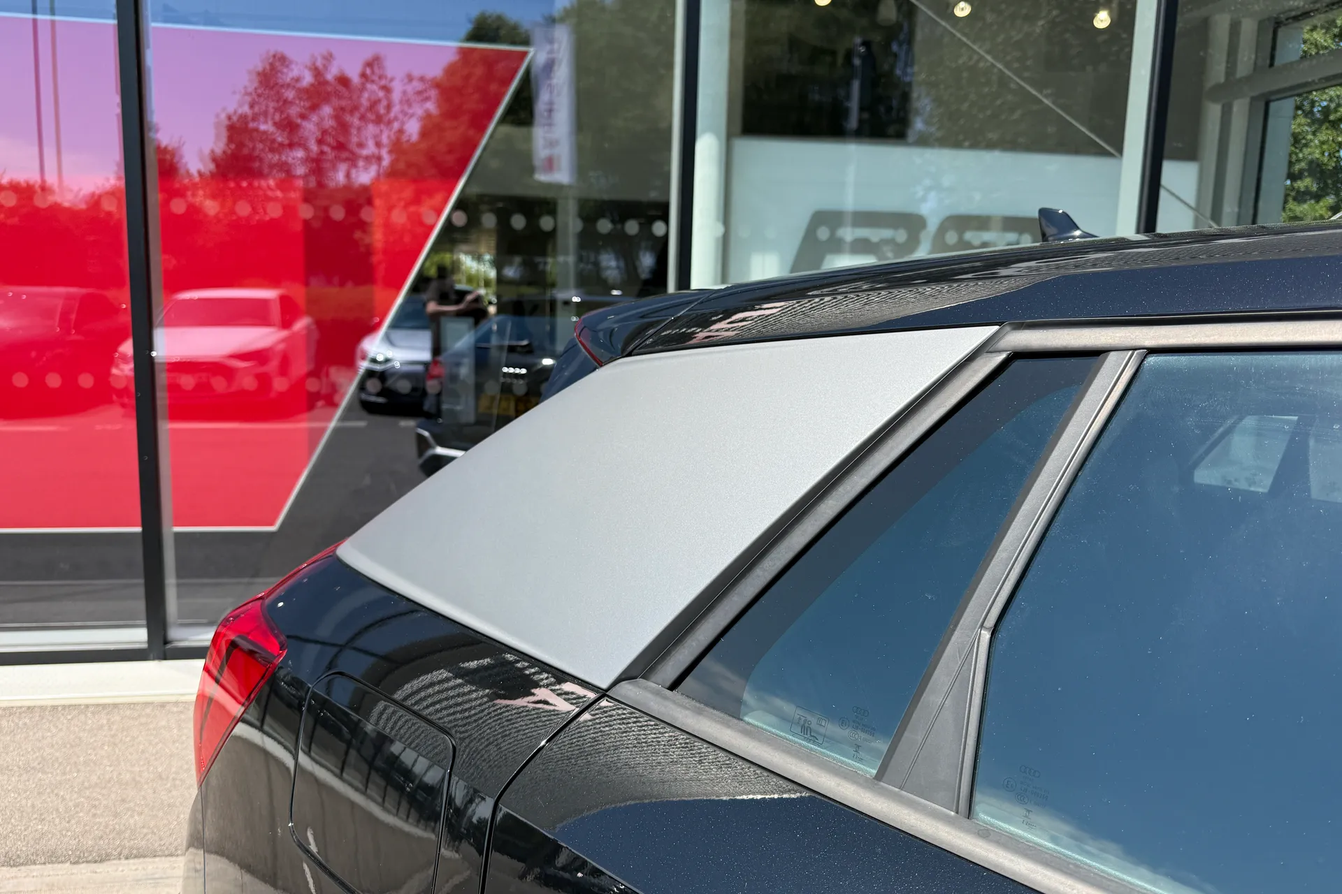 Audi Q2 thumbnail image number 27