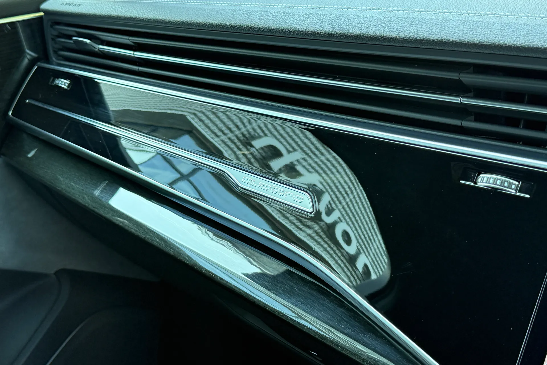 Audi Q7 thumbnail image number 49