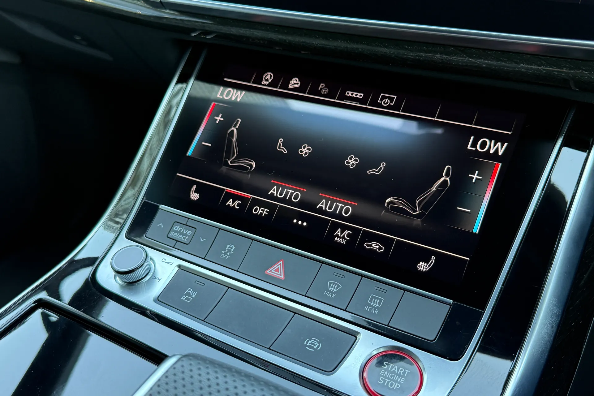 Audi Q7 thumbnail image number 22