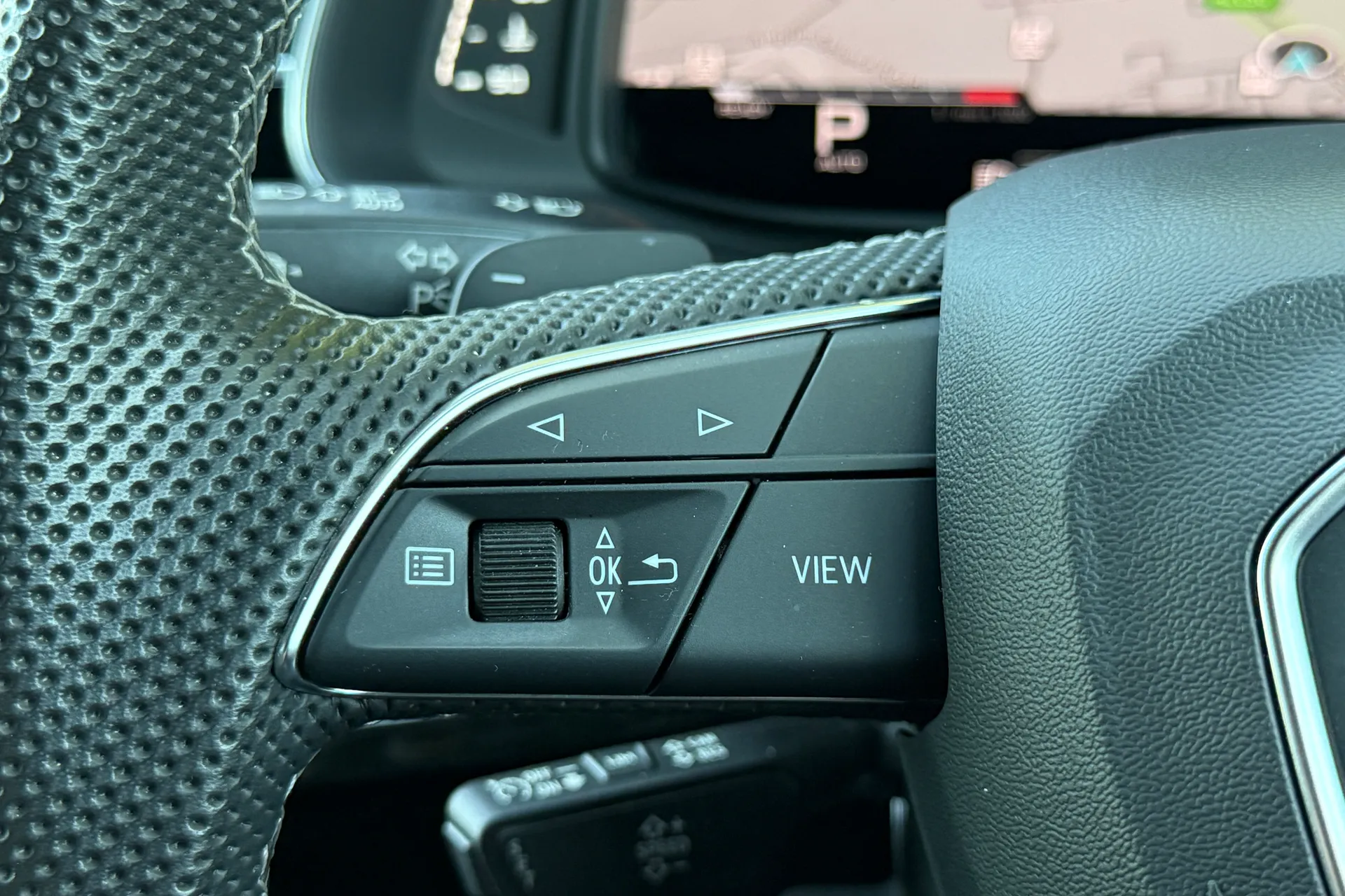 Audi Q7 thumbnail image number 50