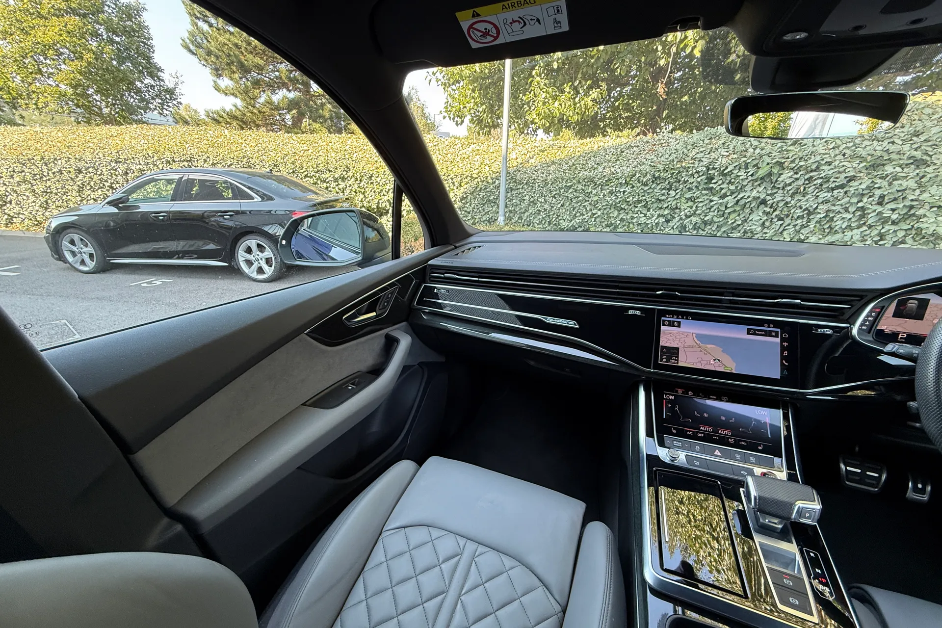 Audi Q7 thumbnail image number 52