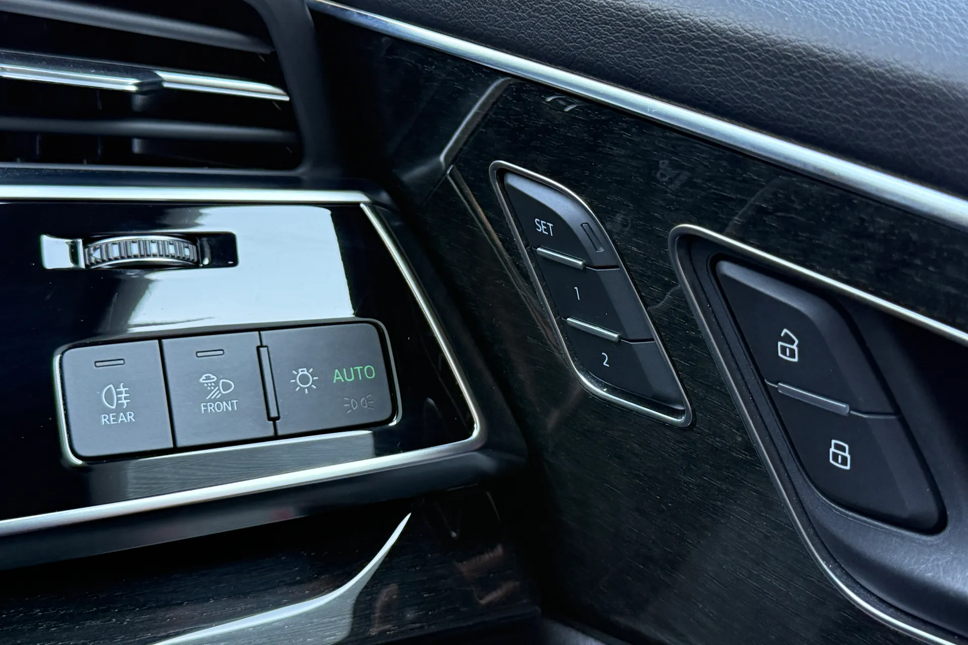 Audi Q7 thumbnail image number 41