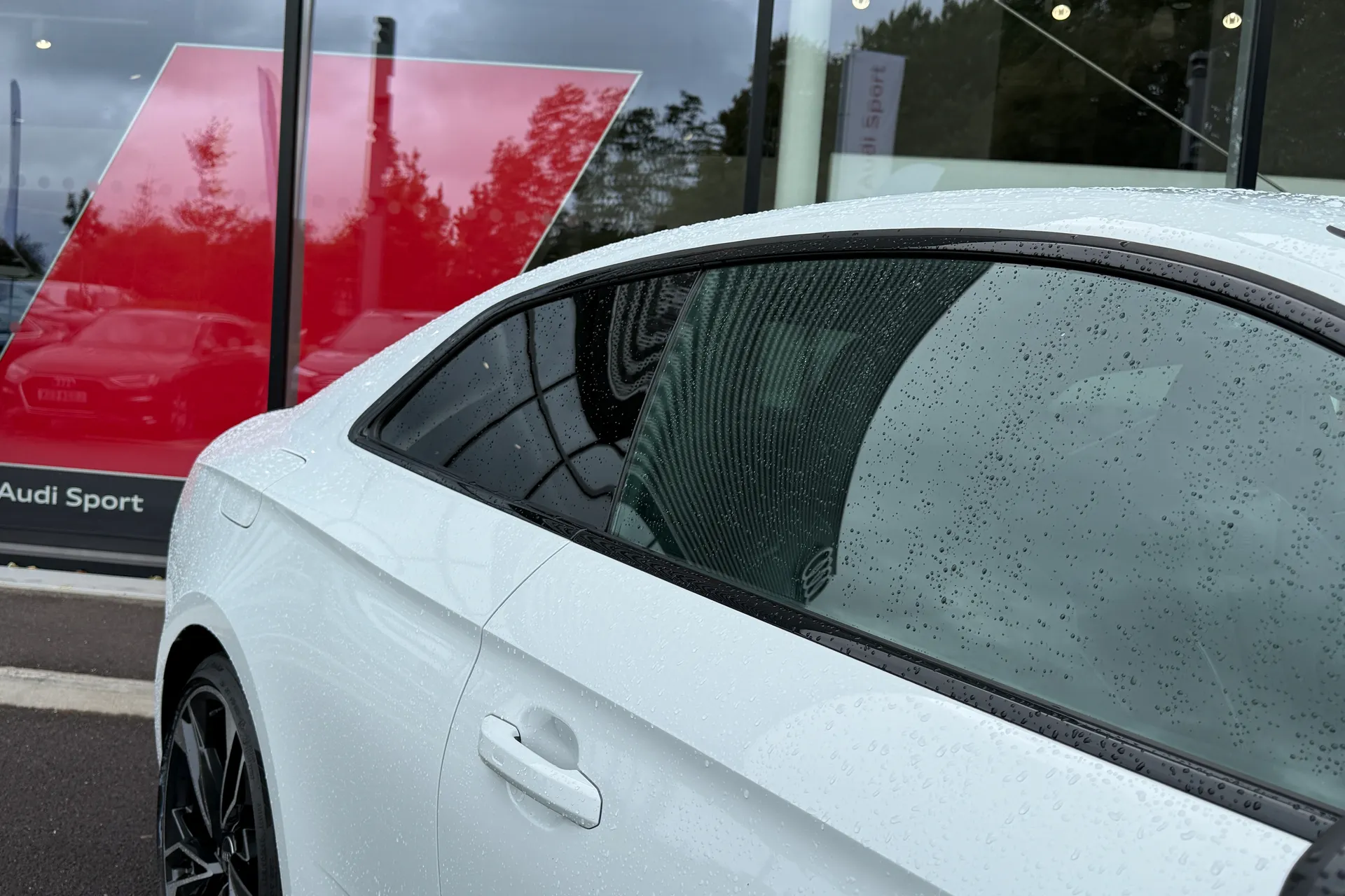 Audi A5 thumbnail image number 25