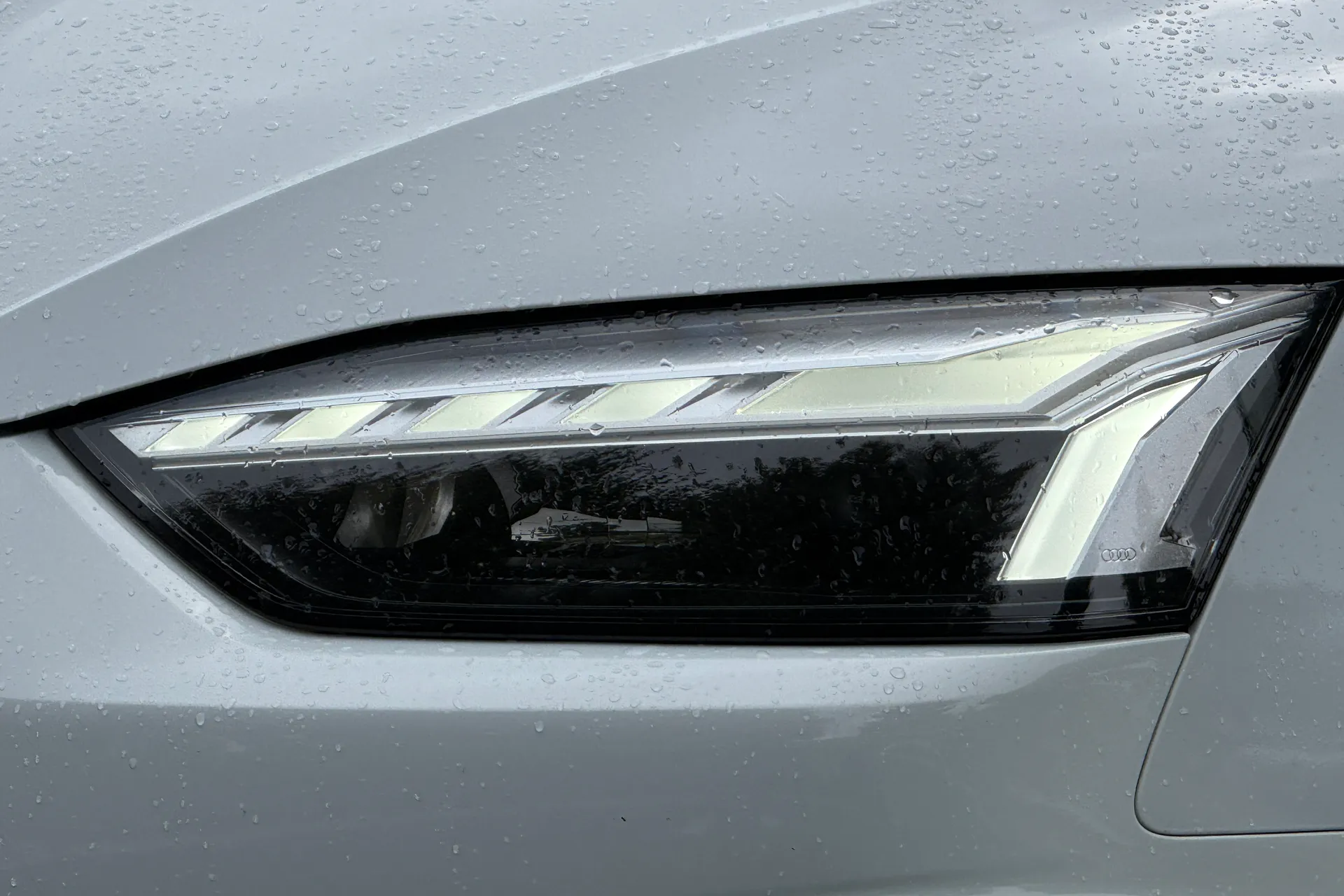 Audi A5 thumbnail image number 38