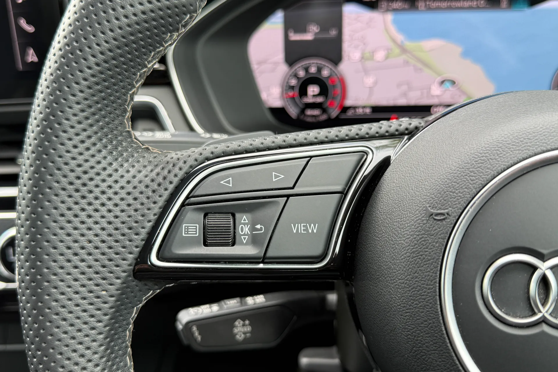 Audi A5 thumbnail image number 40