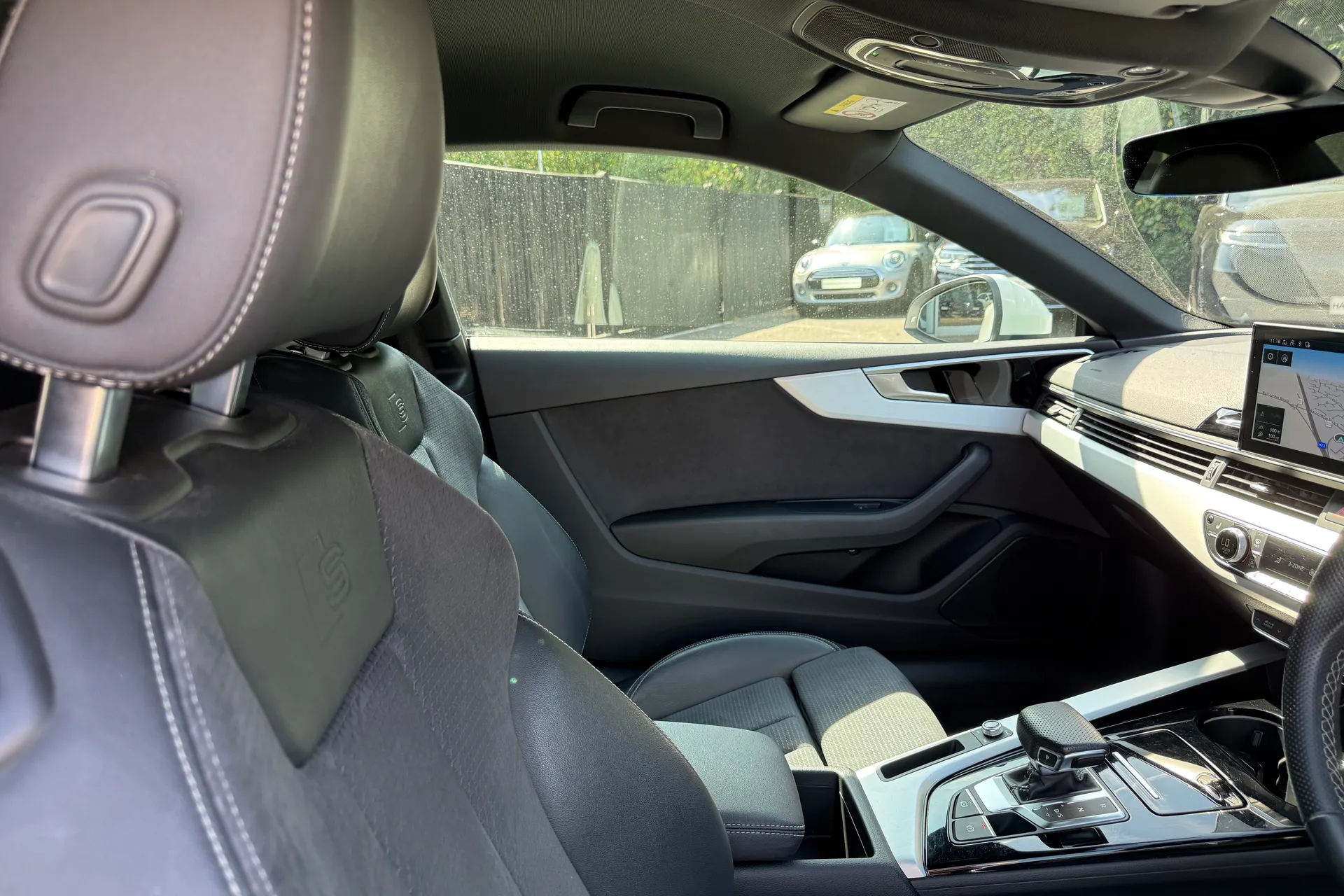 Audi A5 thumbnail image number 28