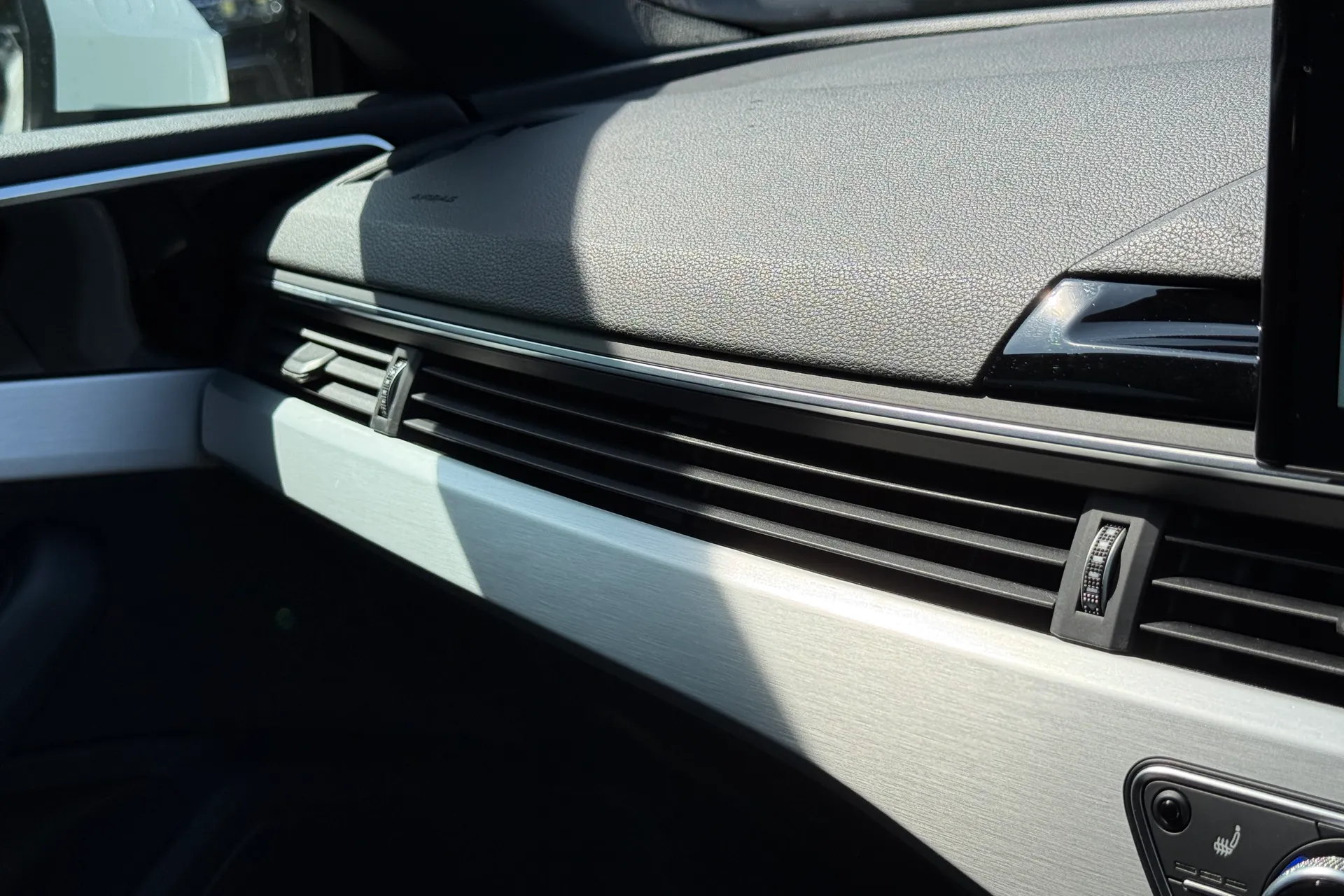 Audi A5 thumbnail image number 23