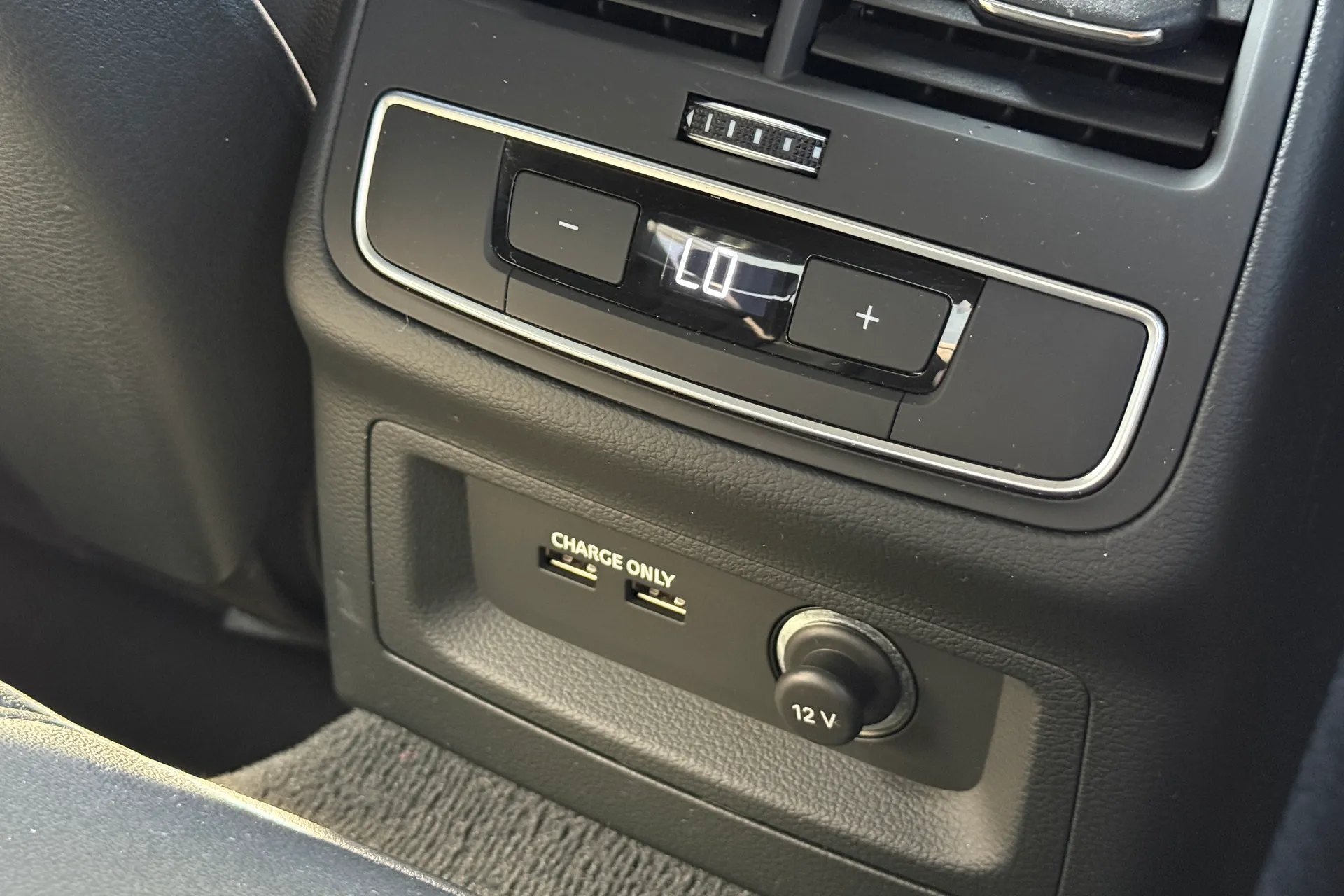 Audi A5 thumbnail image number 32