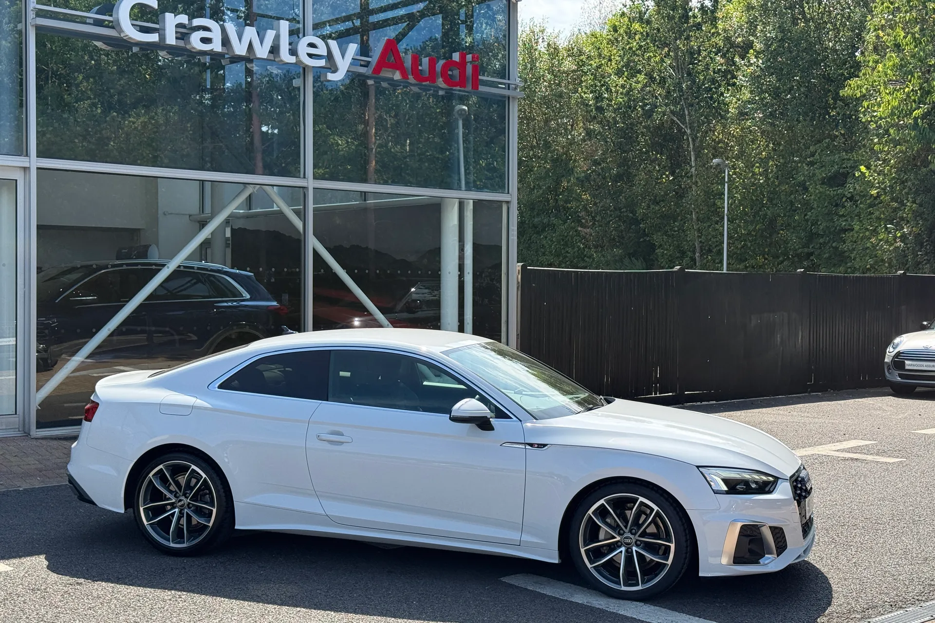 Audi A5 thumbnail image number 2
