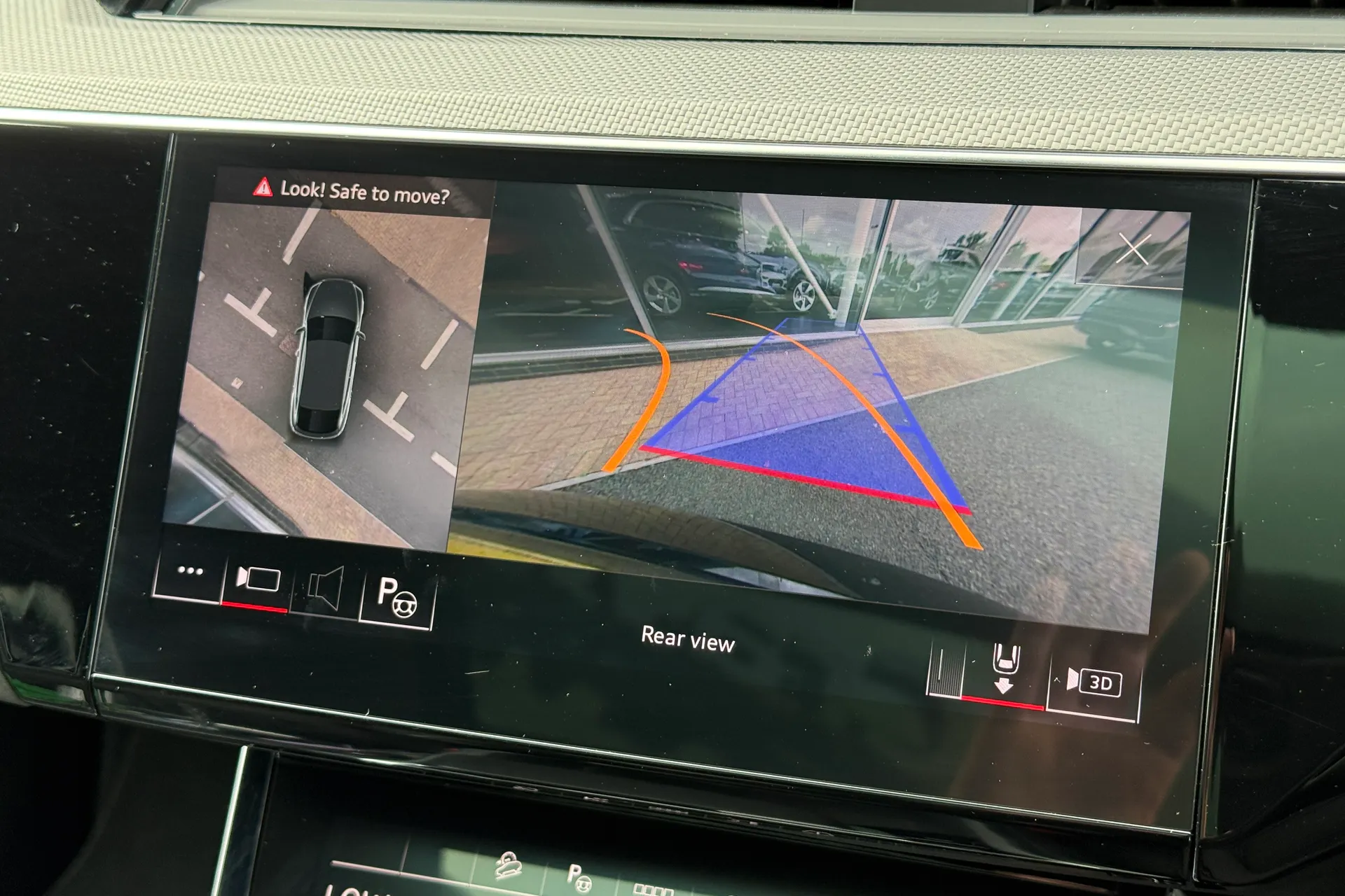 Audi Q8 thumbnail image number 6