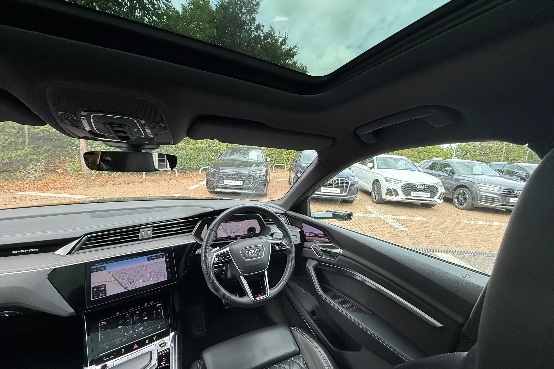Audi Q8 thumbnail image number 41