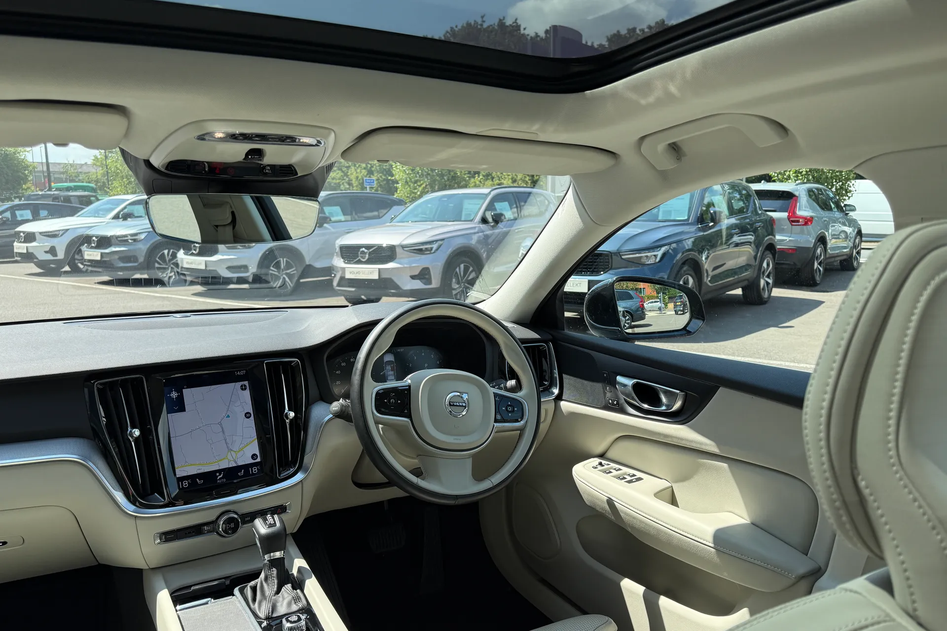 Volvo S60 thumbnail image number 33