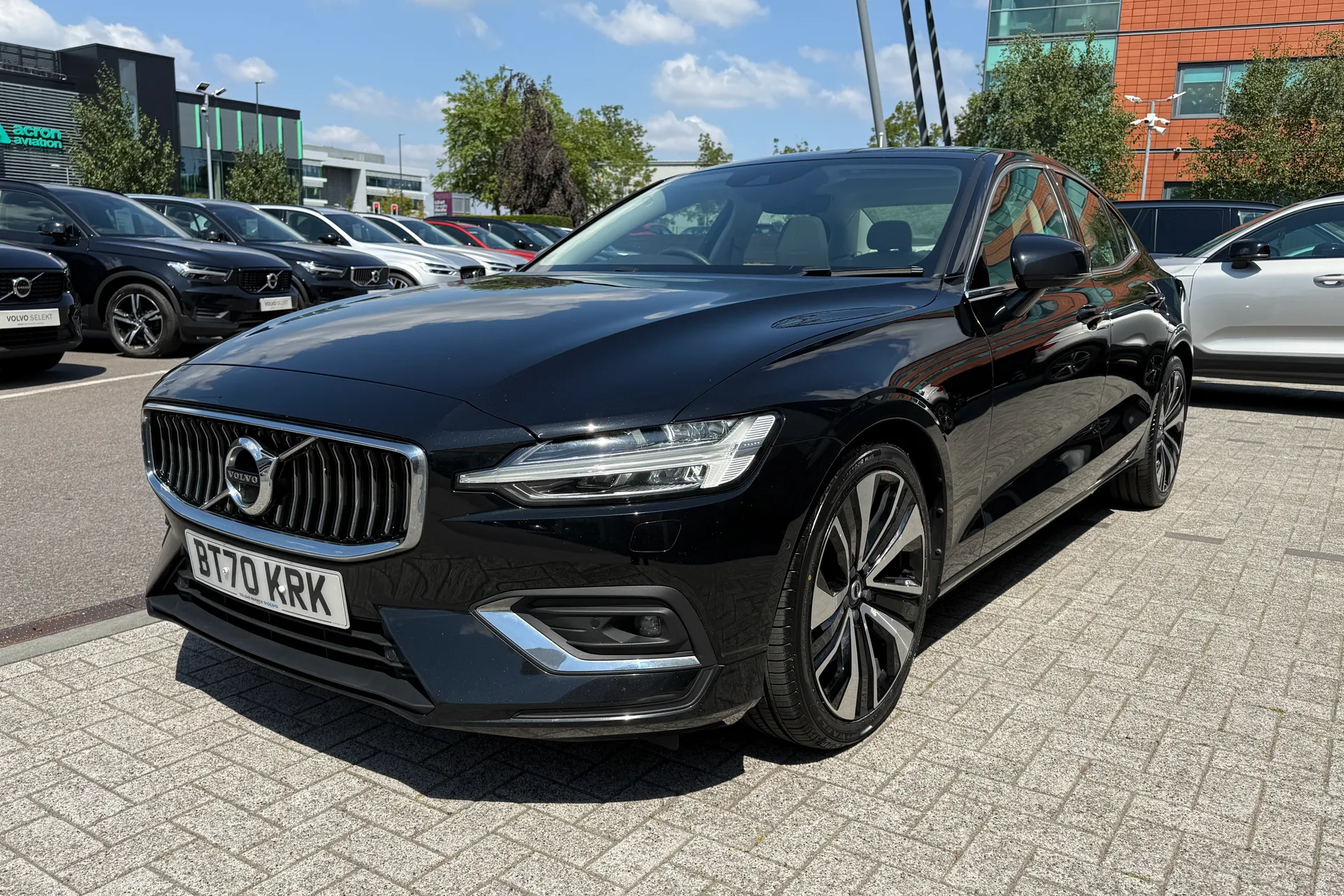 Volvo S60 thumbnail image number 12