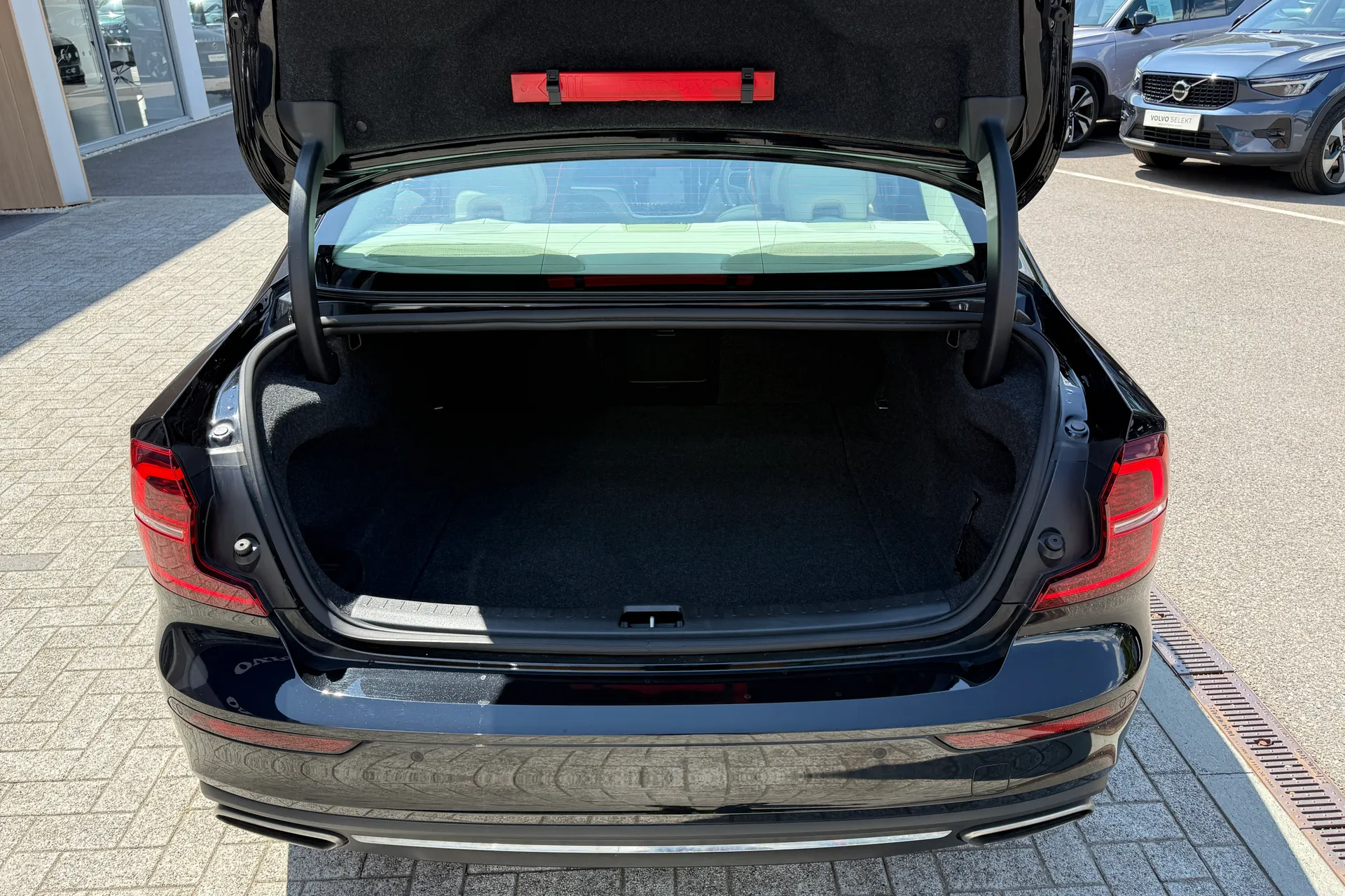 Volvo S60 thumbnail image number 20