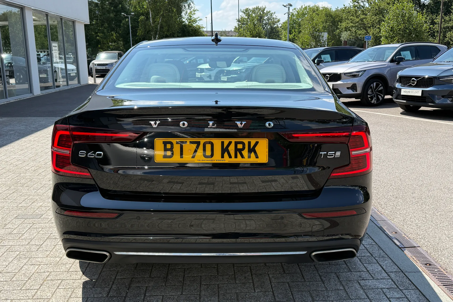 Volvo S60 thumbnail image number 9