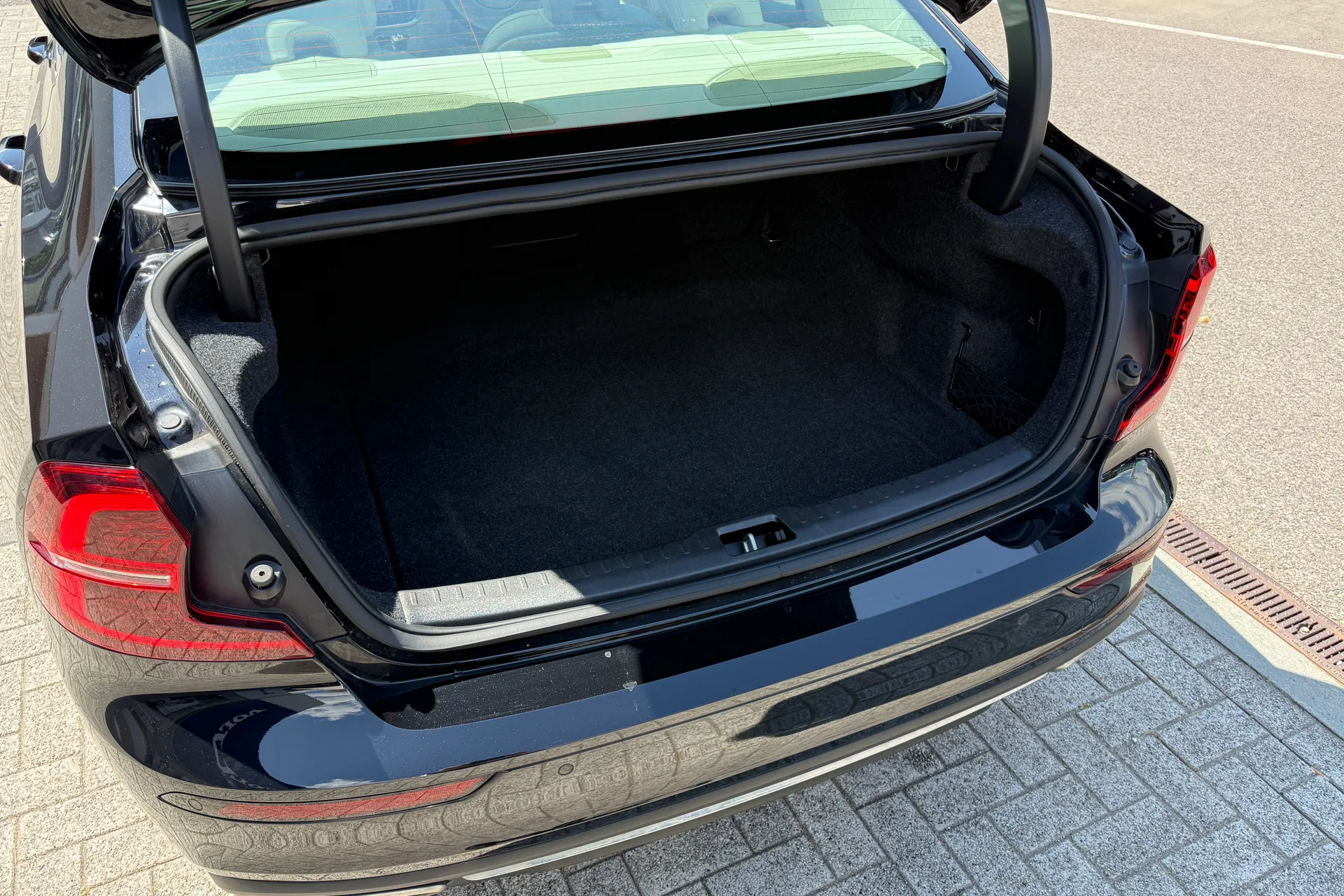 Volvo S60 thumbnail image number 22