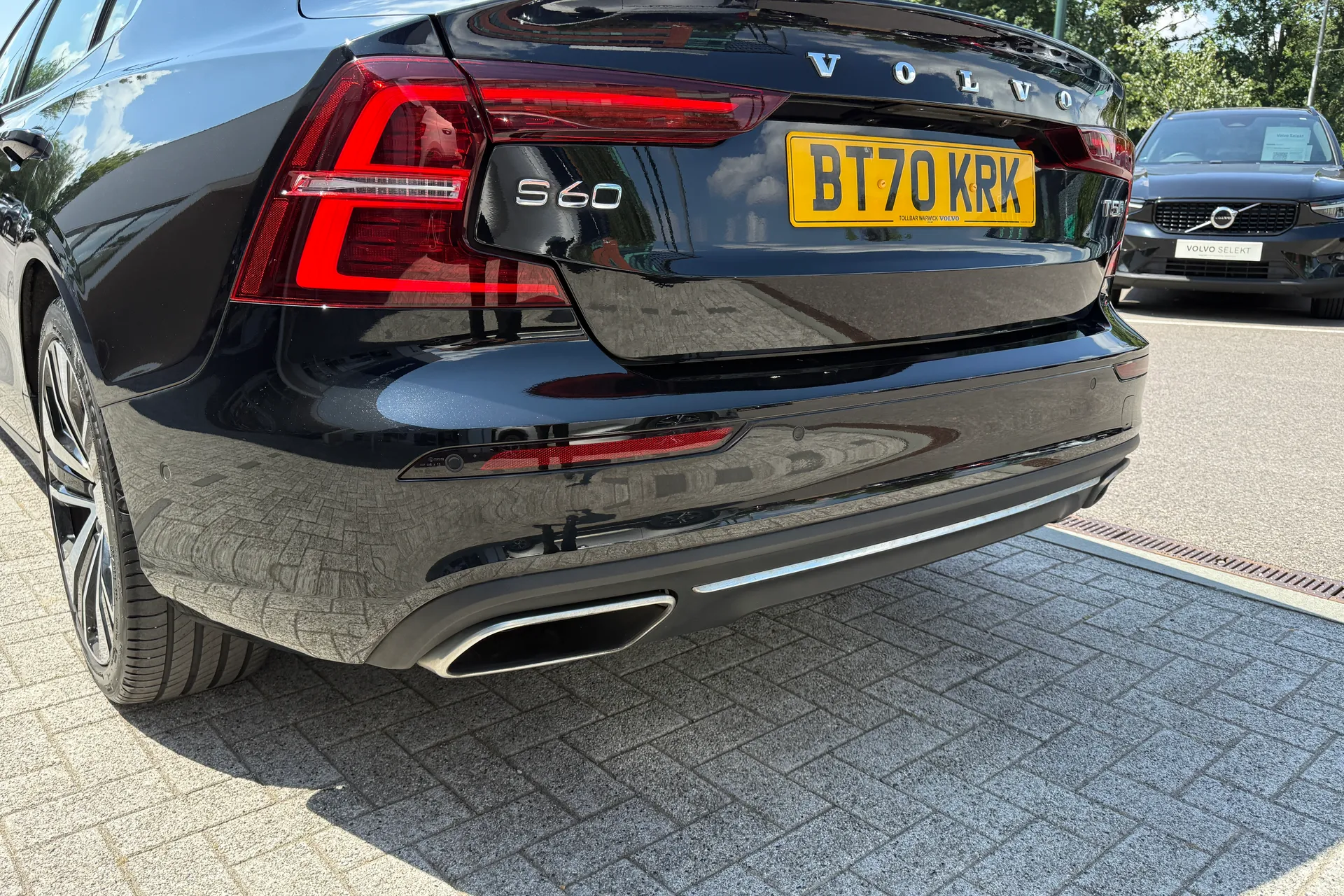 Volvo S60 thumbnail image number 19