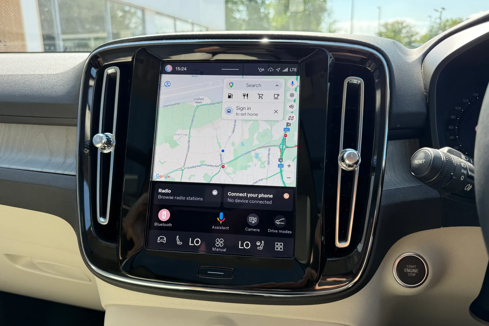 Volvo XC40 thumbnail image number 5
