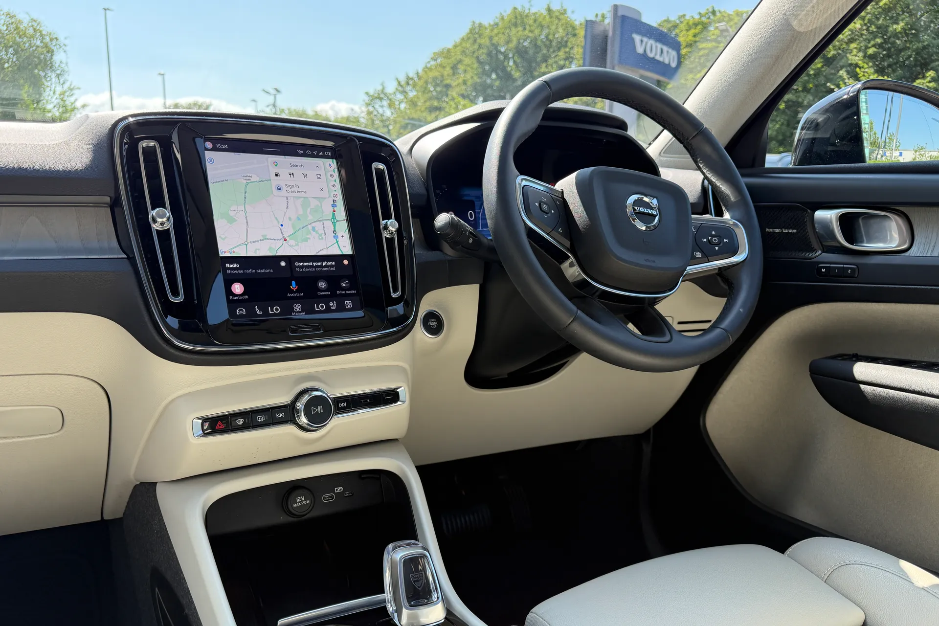 Volvo XC40 thumbnail image number 36
