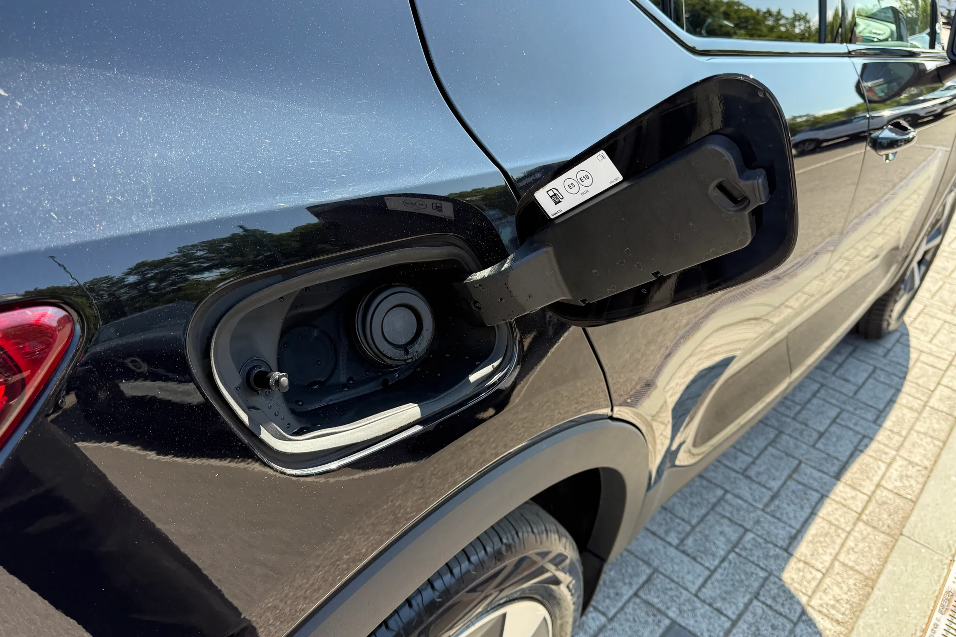 Volvo XC40 thumbnail image number 17