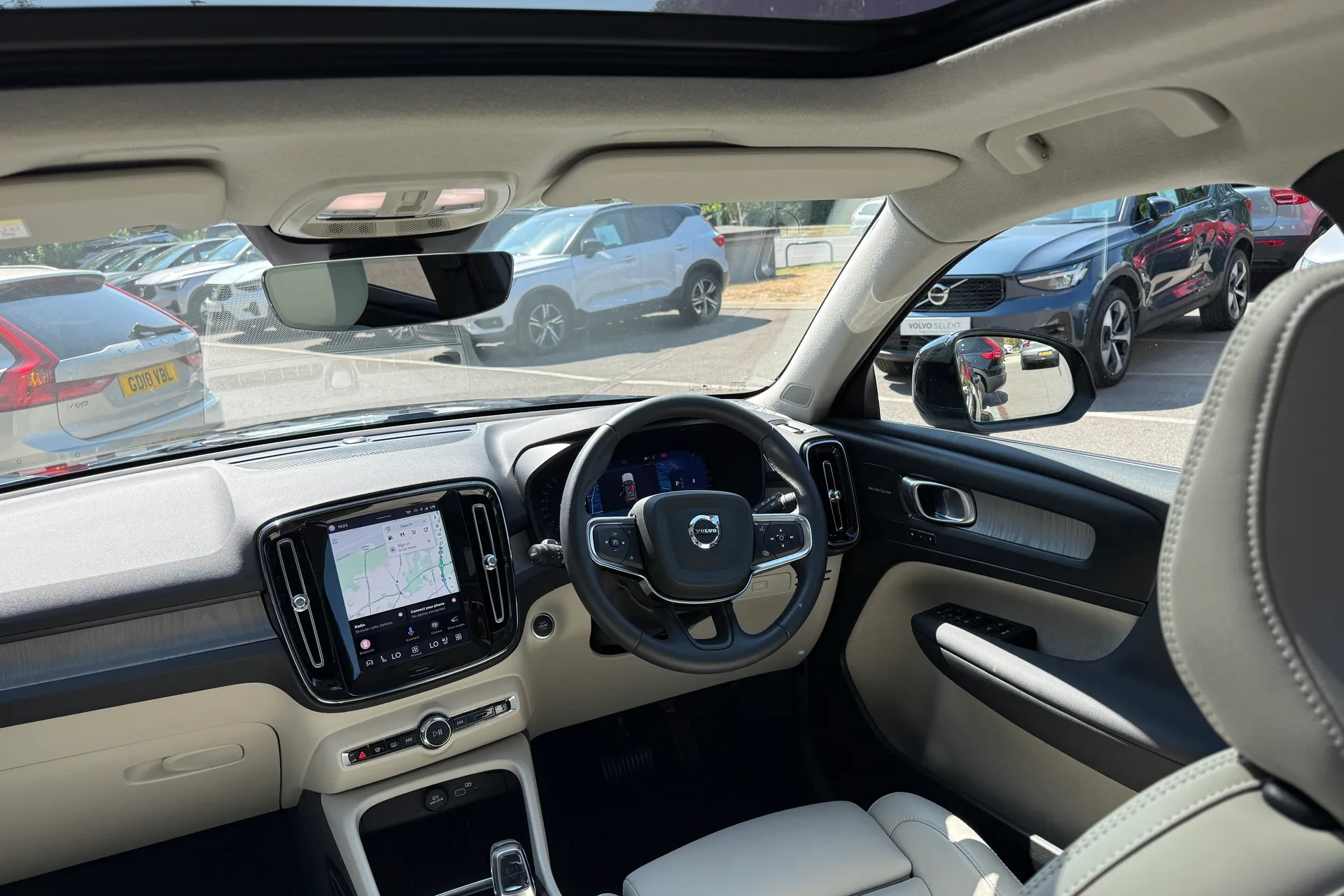 Volvo XC40 thumbnail image number 34