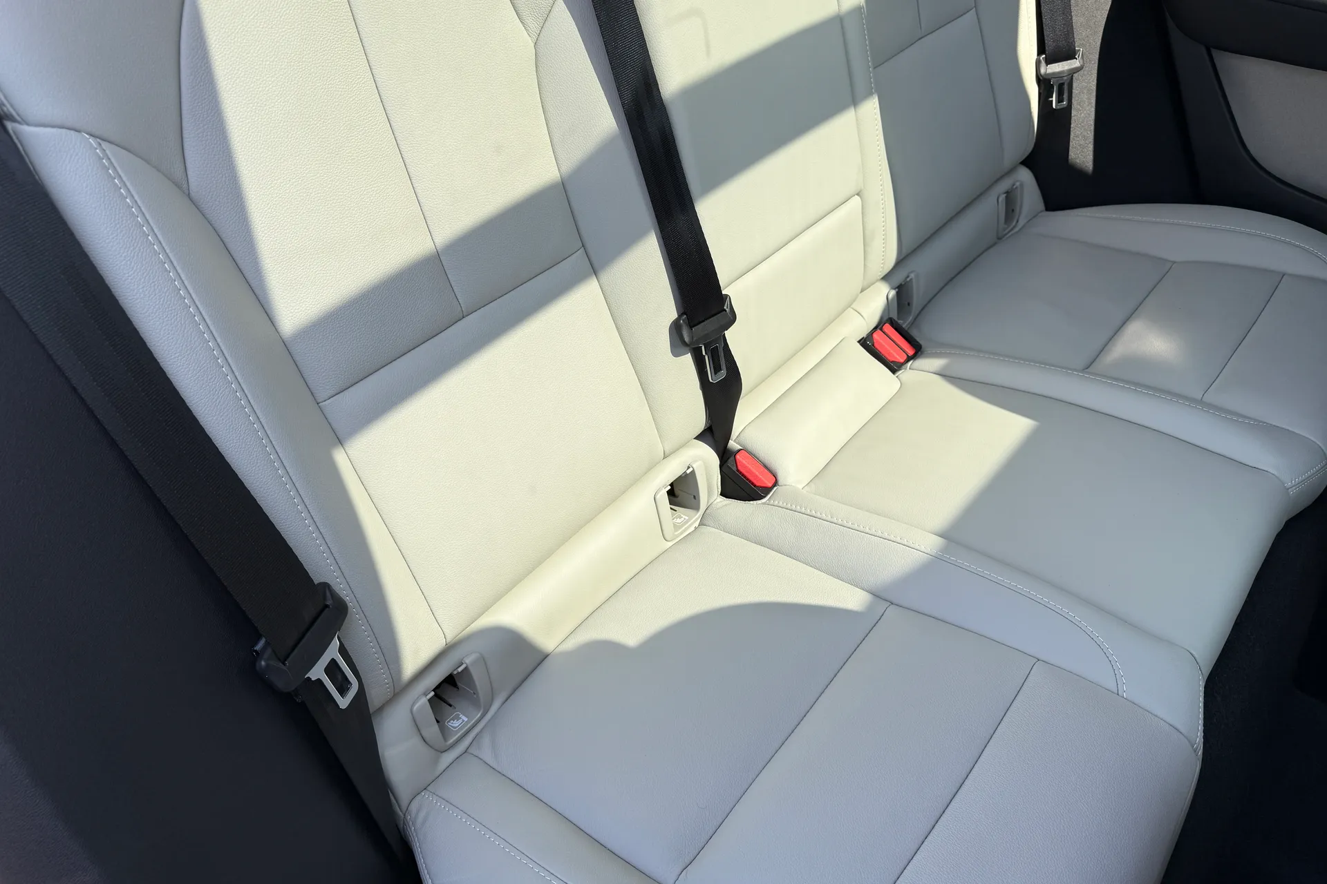 Volvo XC40 thumbnail image number 26