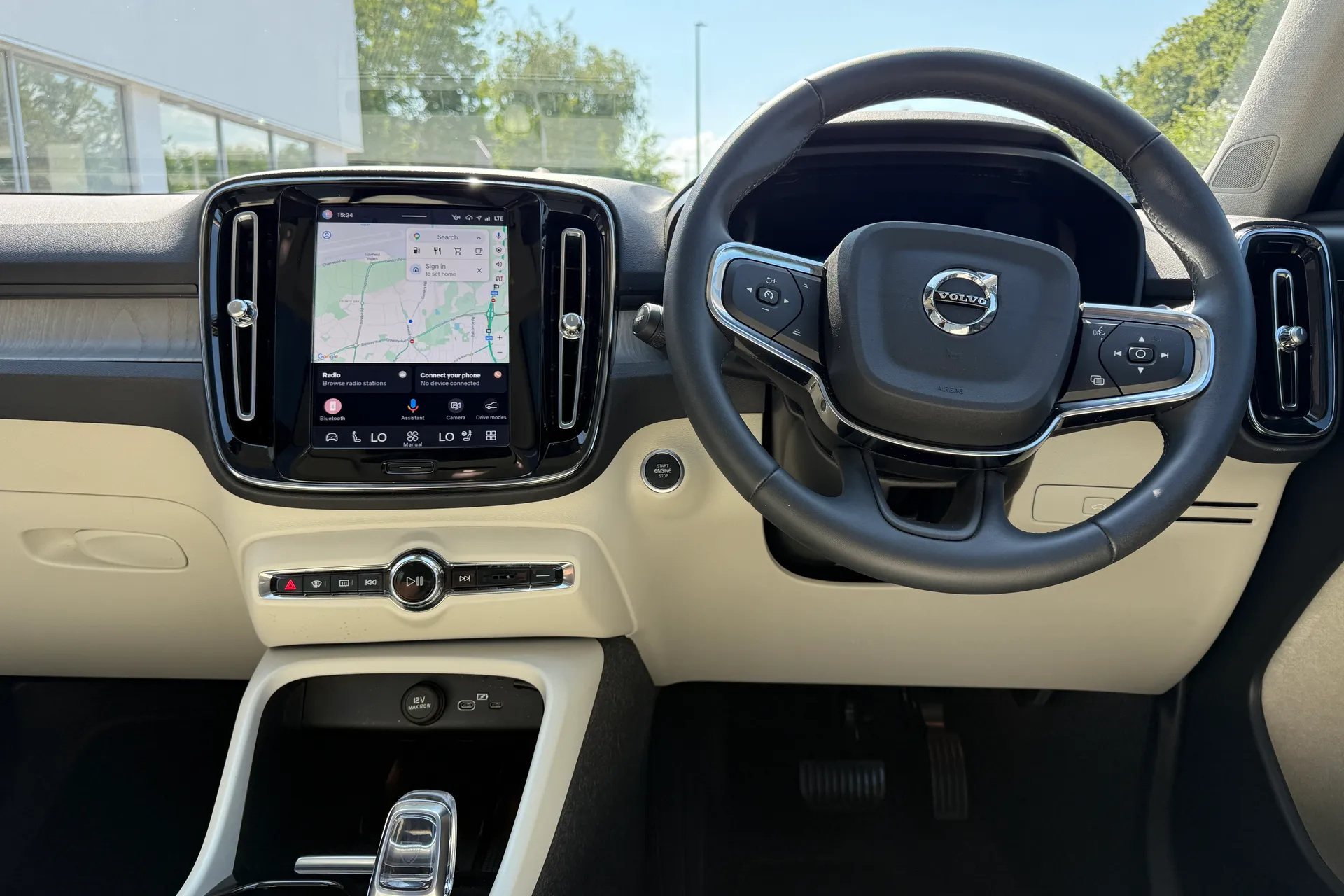 Volvo XC40 thumbnail image number 35