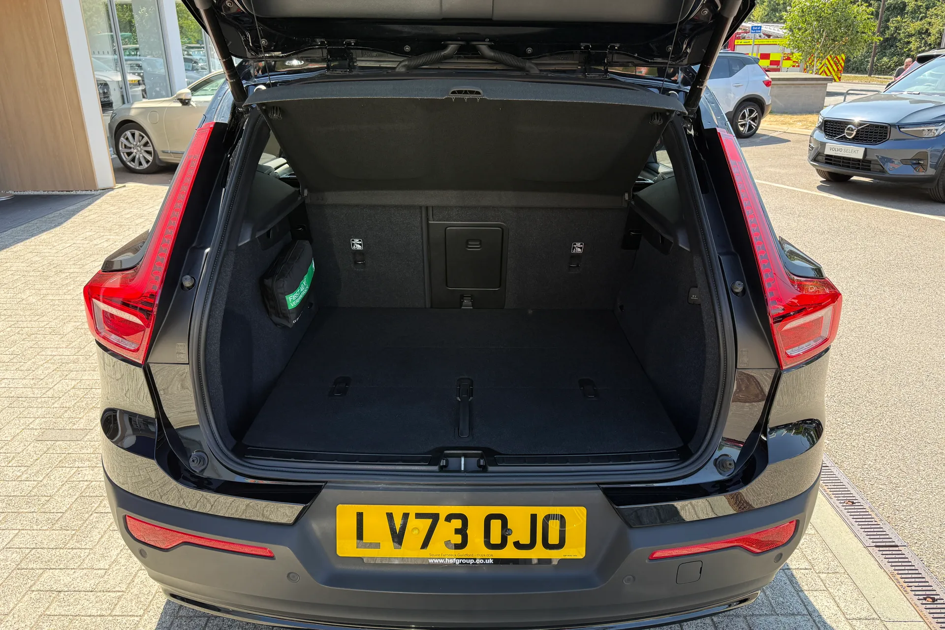 Volvo XC40 thumbnail image number 21