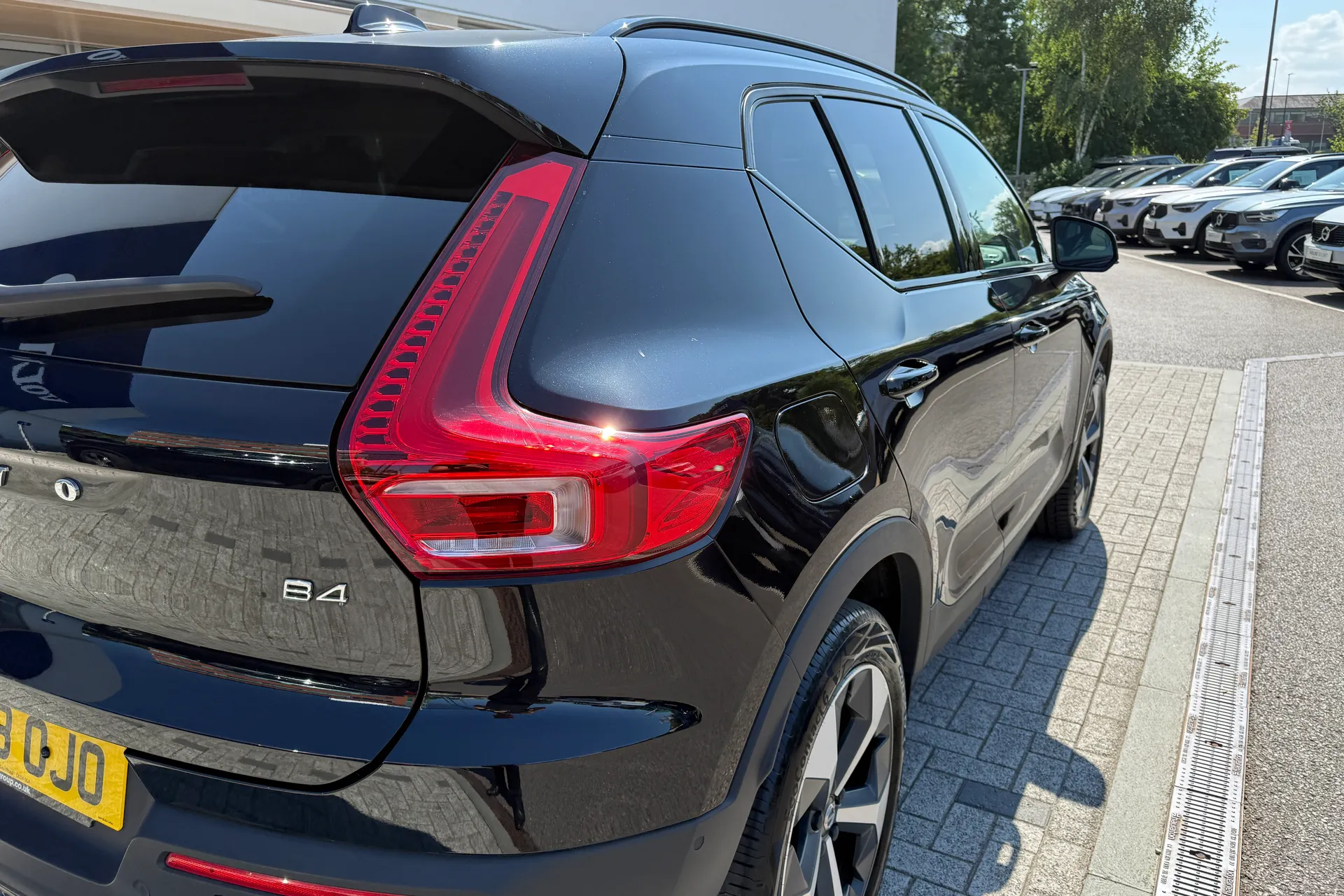 Volvo XC40 thumbnail image number 18