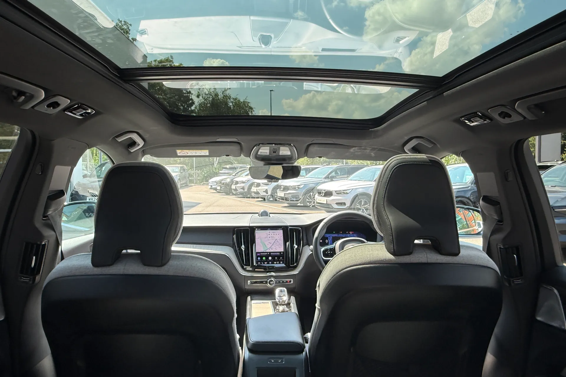 Volvo XC60 thumbnail image number 22