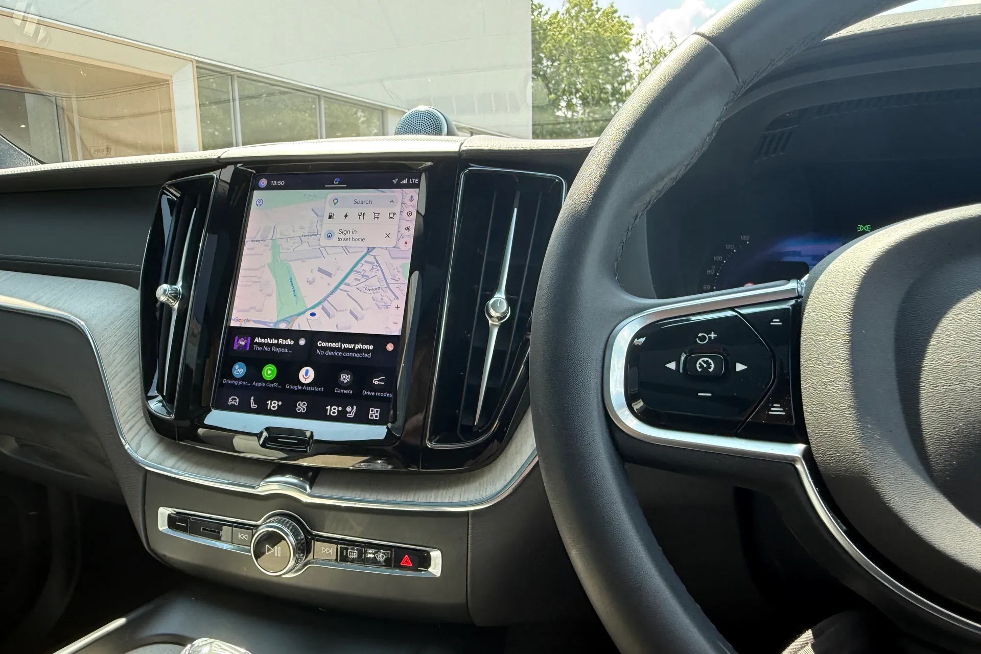 Volvo XC60 thumbnail image number 36
