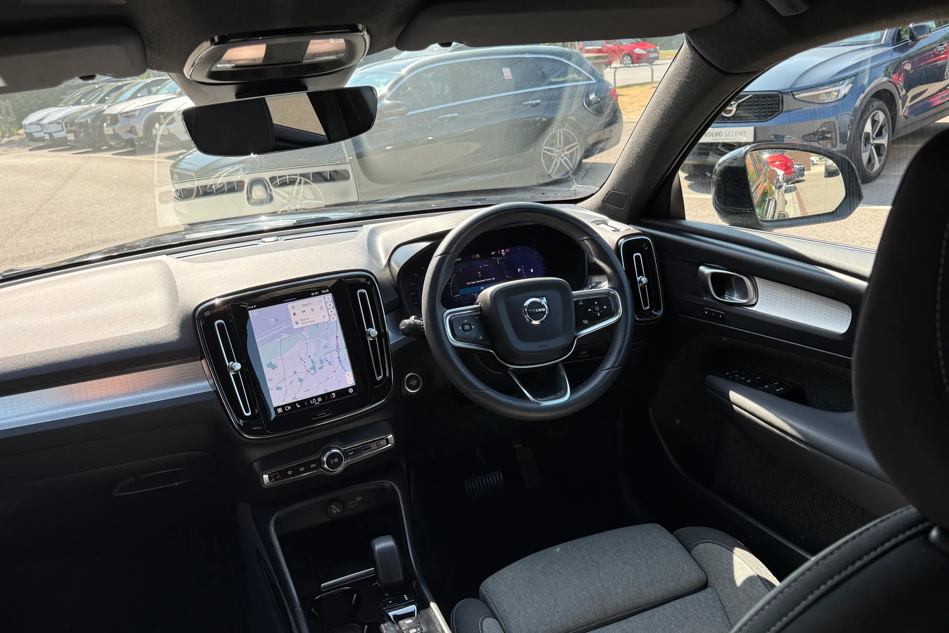 Volvo XC40 thumbnail image number 34