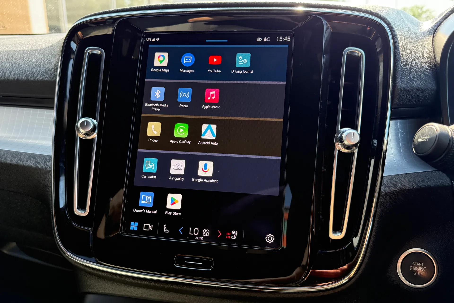 Volvo XC40 thumbnail image number 40