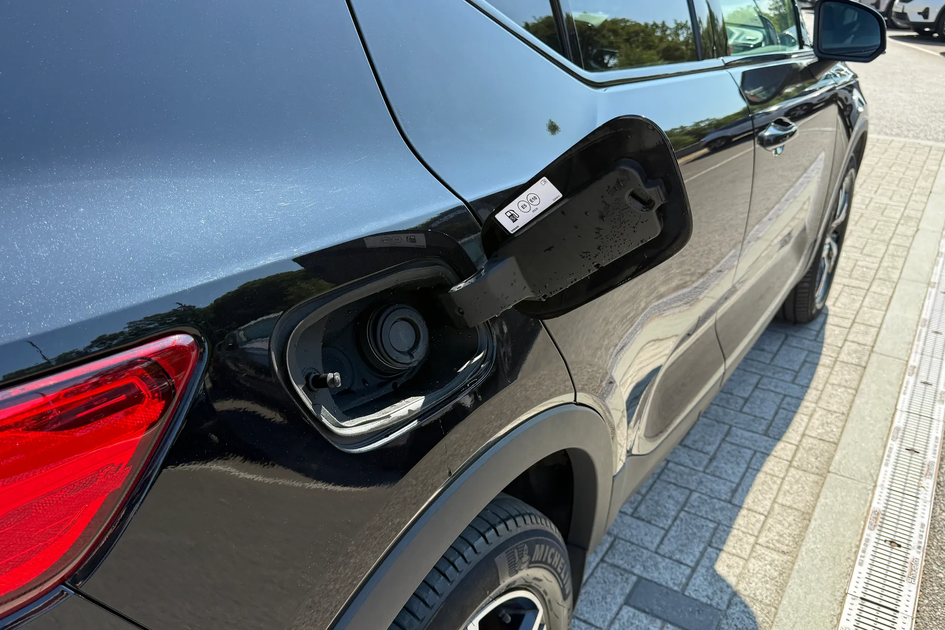 Volvo XC40 thumbnail image number 16