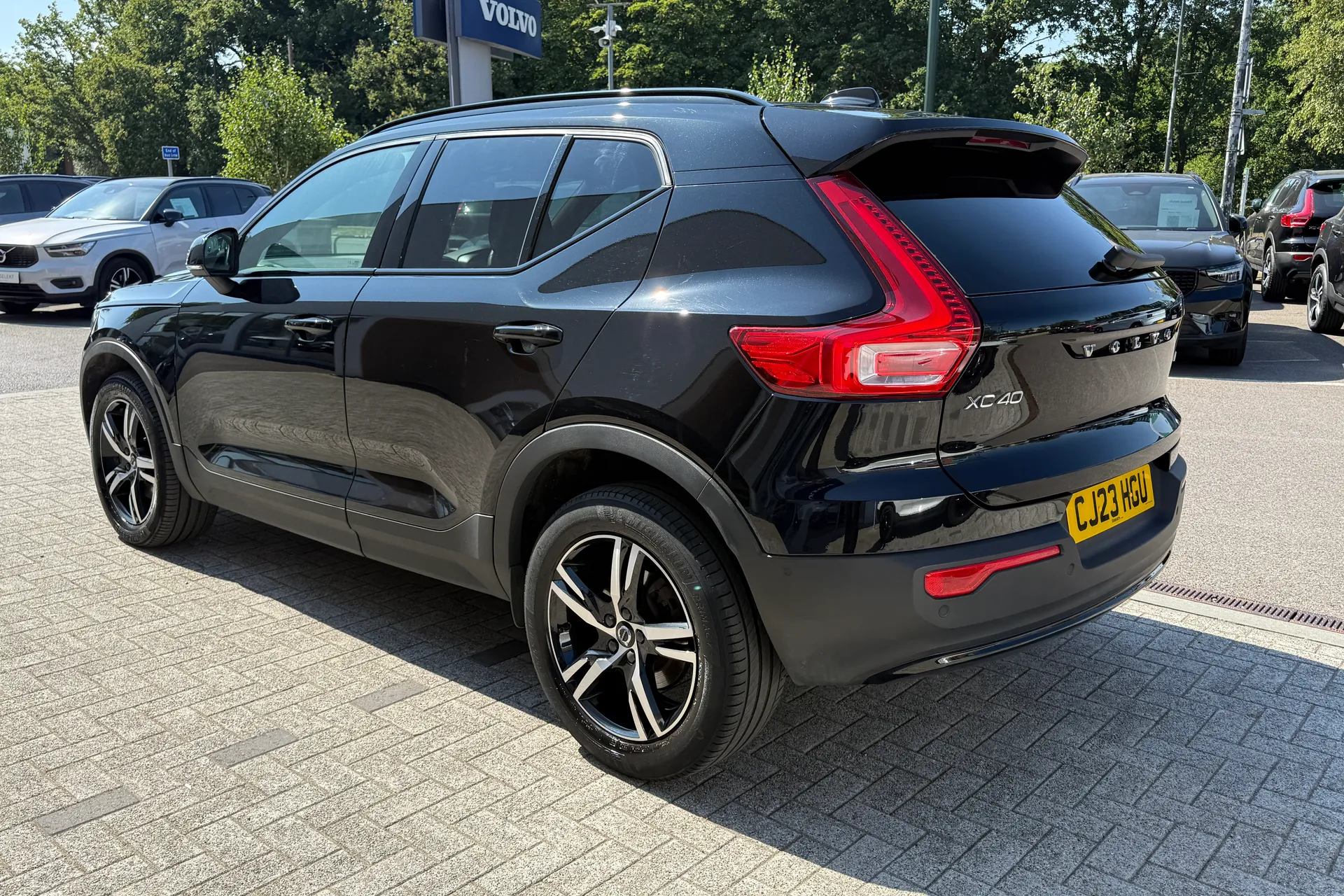 Volvo XC40 thumbnail image number 10