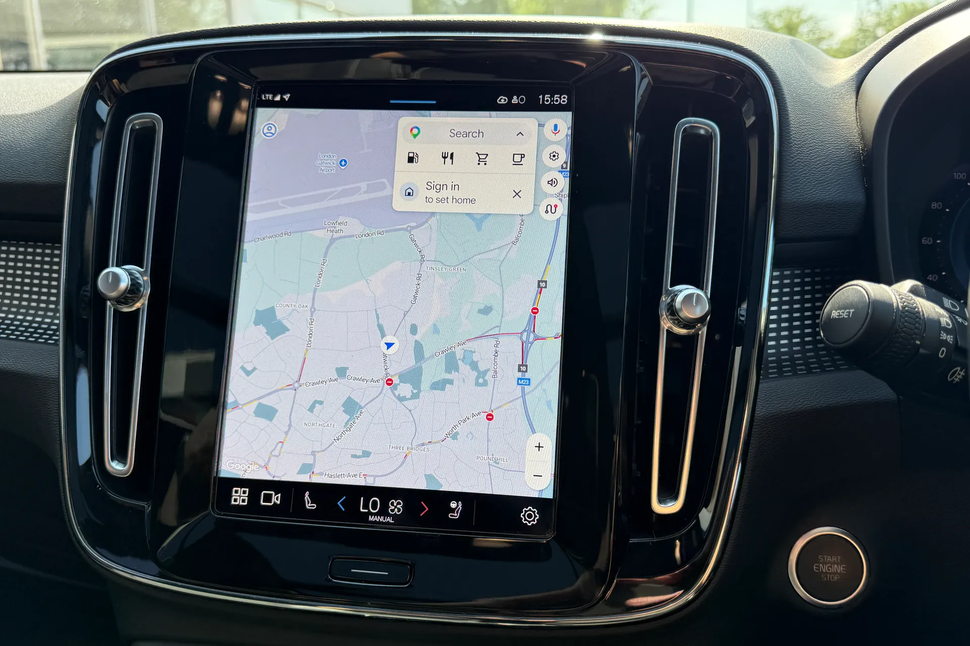 Volvo XC40 thumbnail image number 5