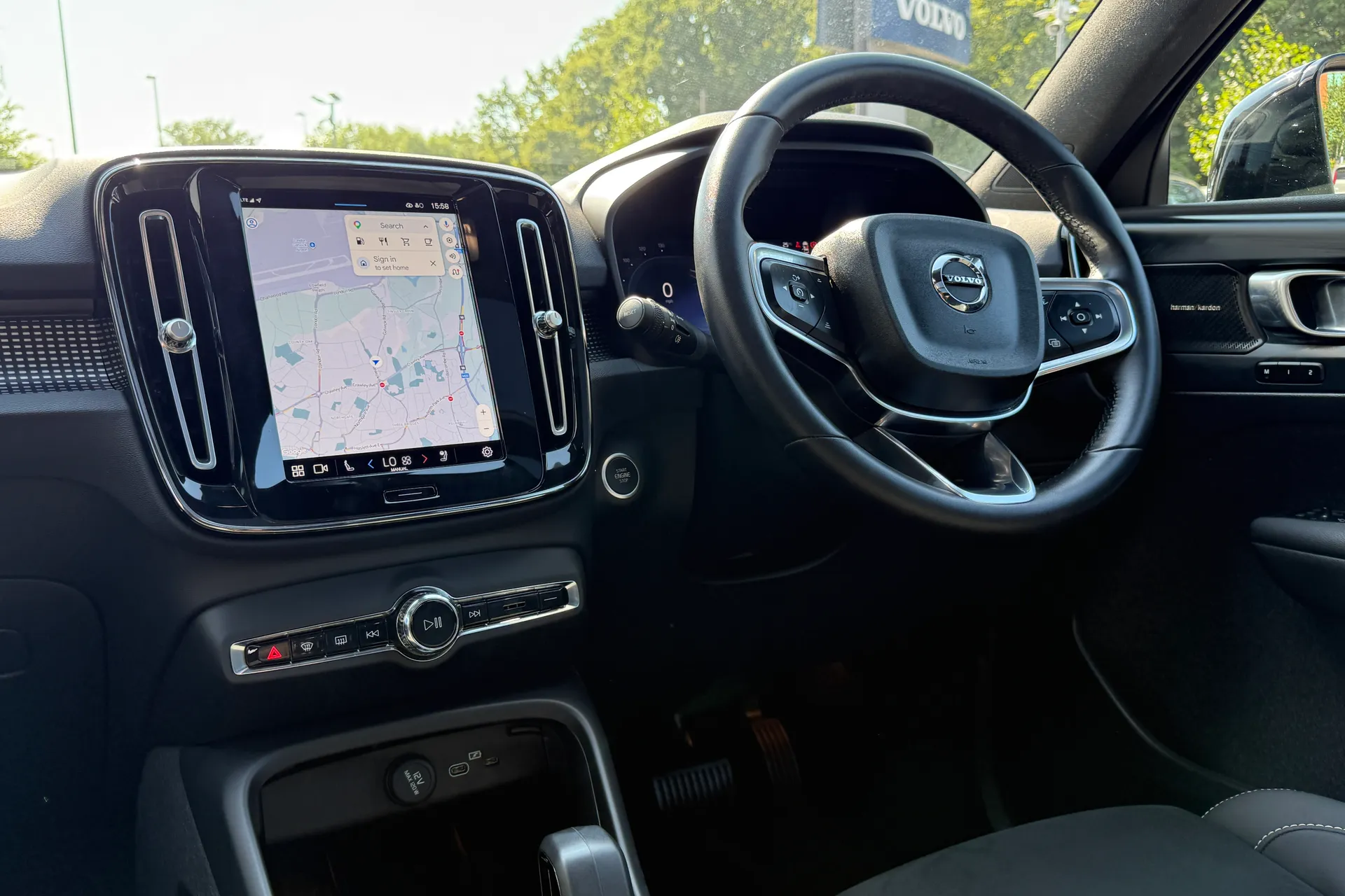 Volvo XC40 thumbnail image number 35