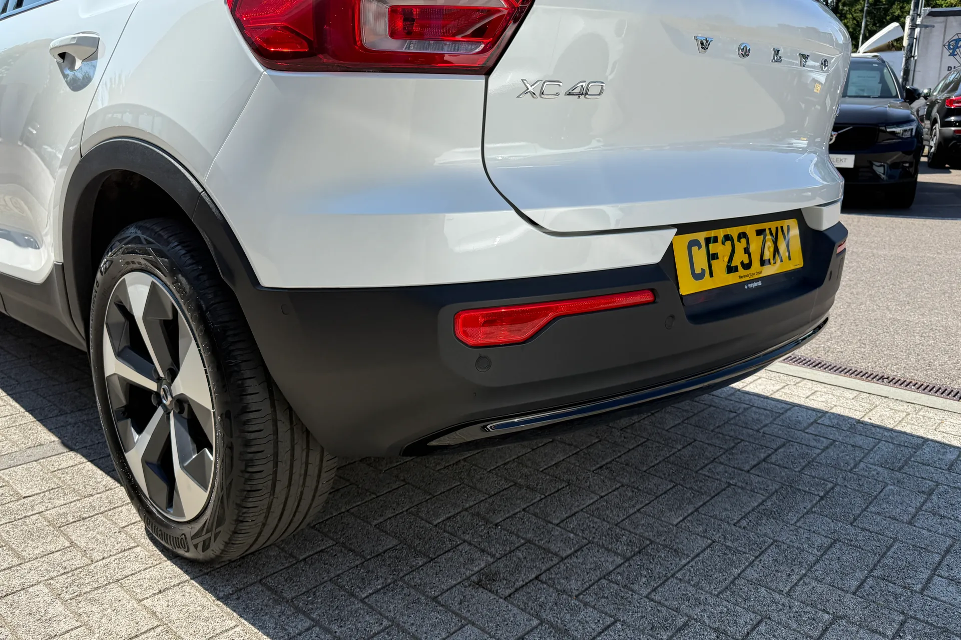 Volvo XC40 thumbnail image number 19