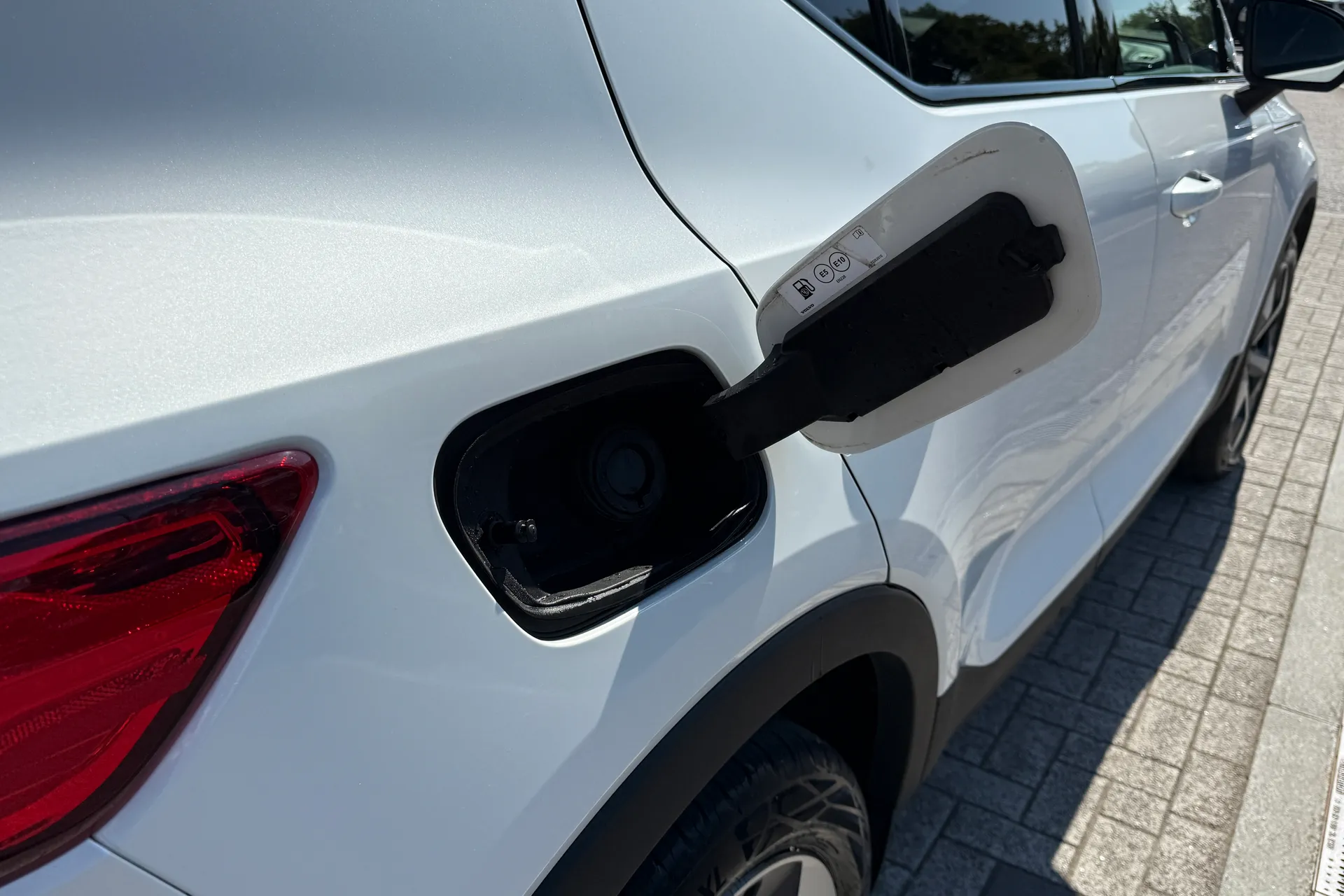 Volvo XC40 thumbnail image number 16