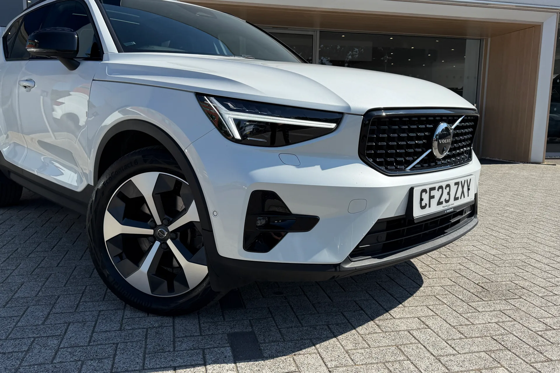 Volvo XC40 thumbnail image number 7