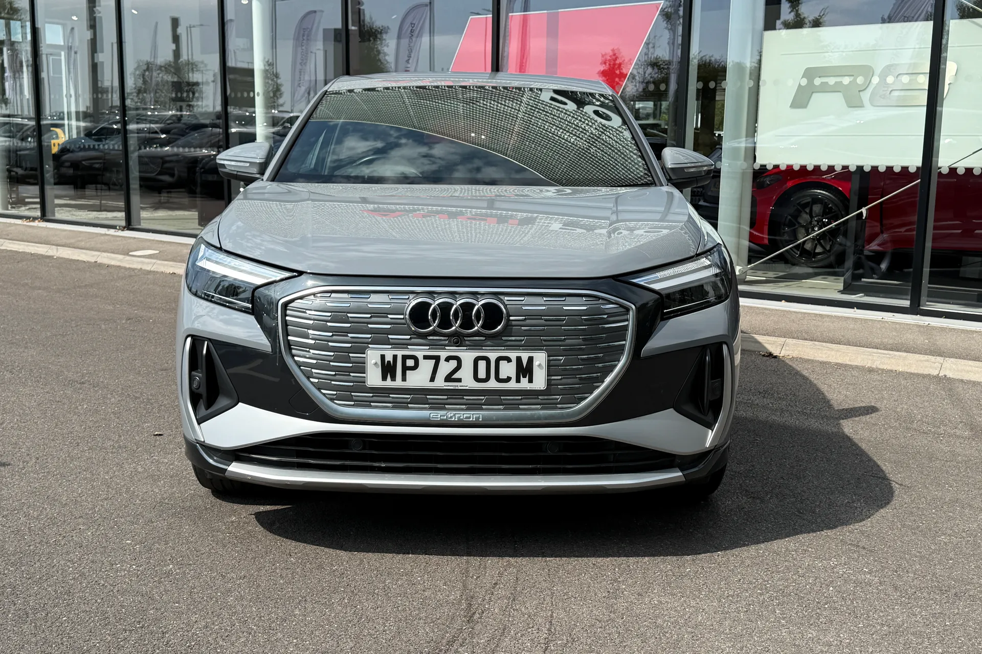 Audi Q4 thumbnail image number 10
