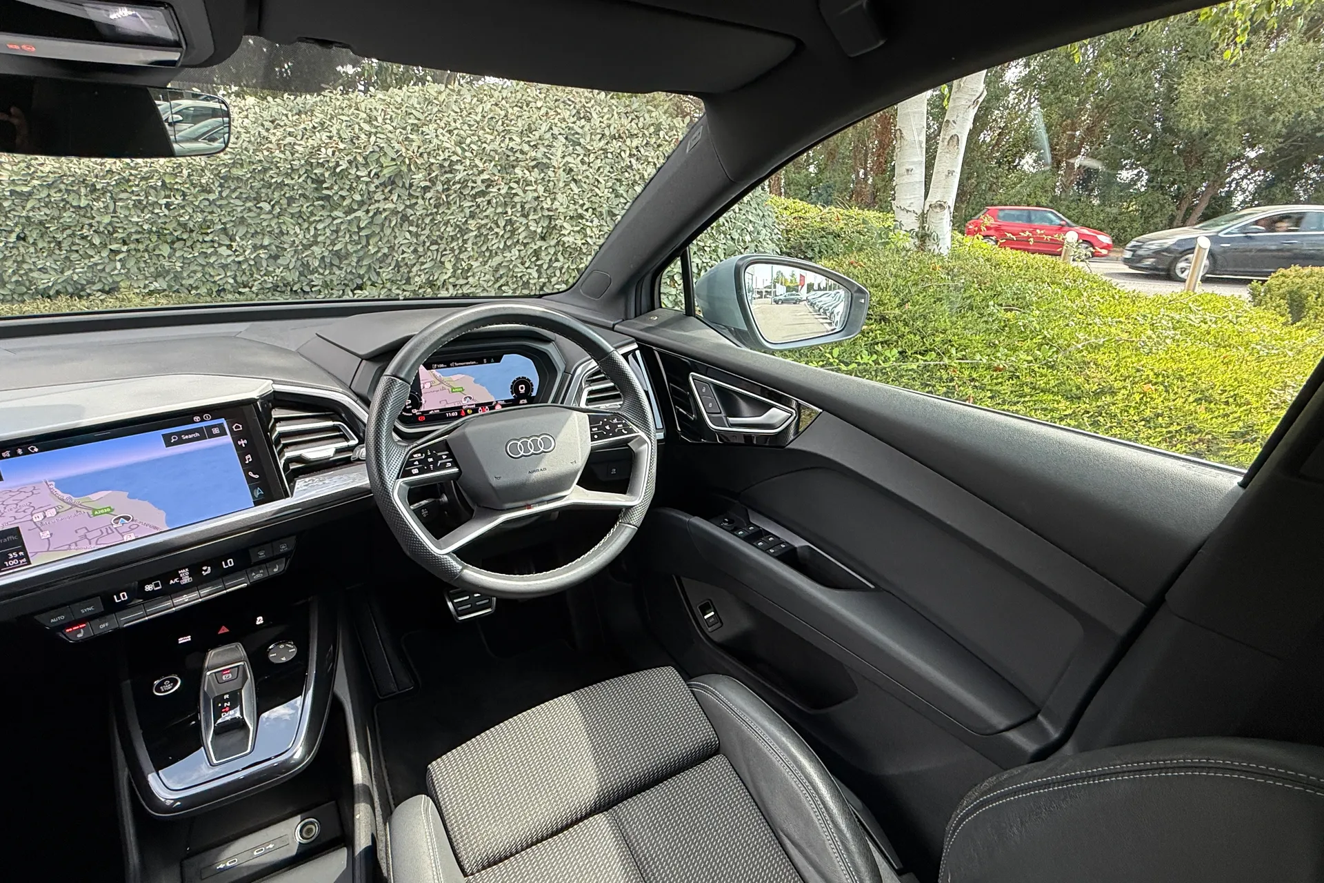 Audi Q4 thumbnail image number 50
