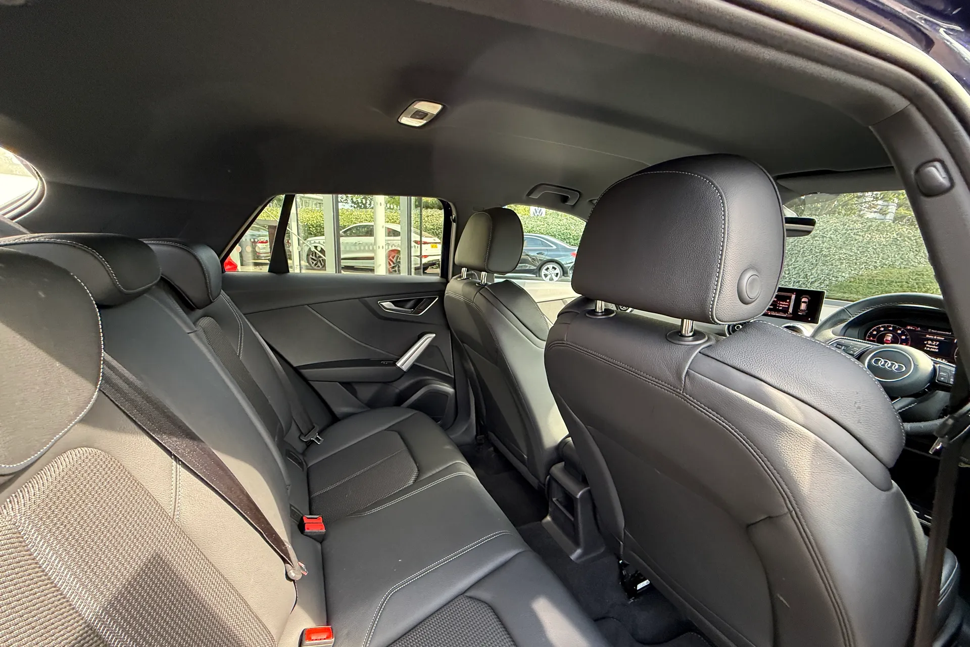 Audi Q2 thumbnail image number 48