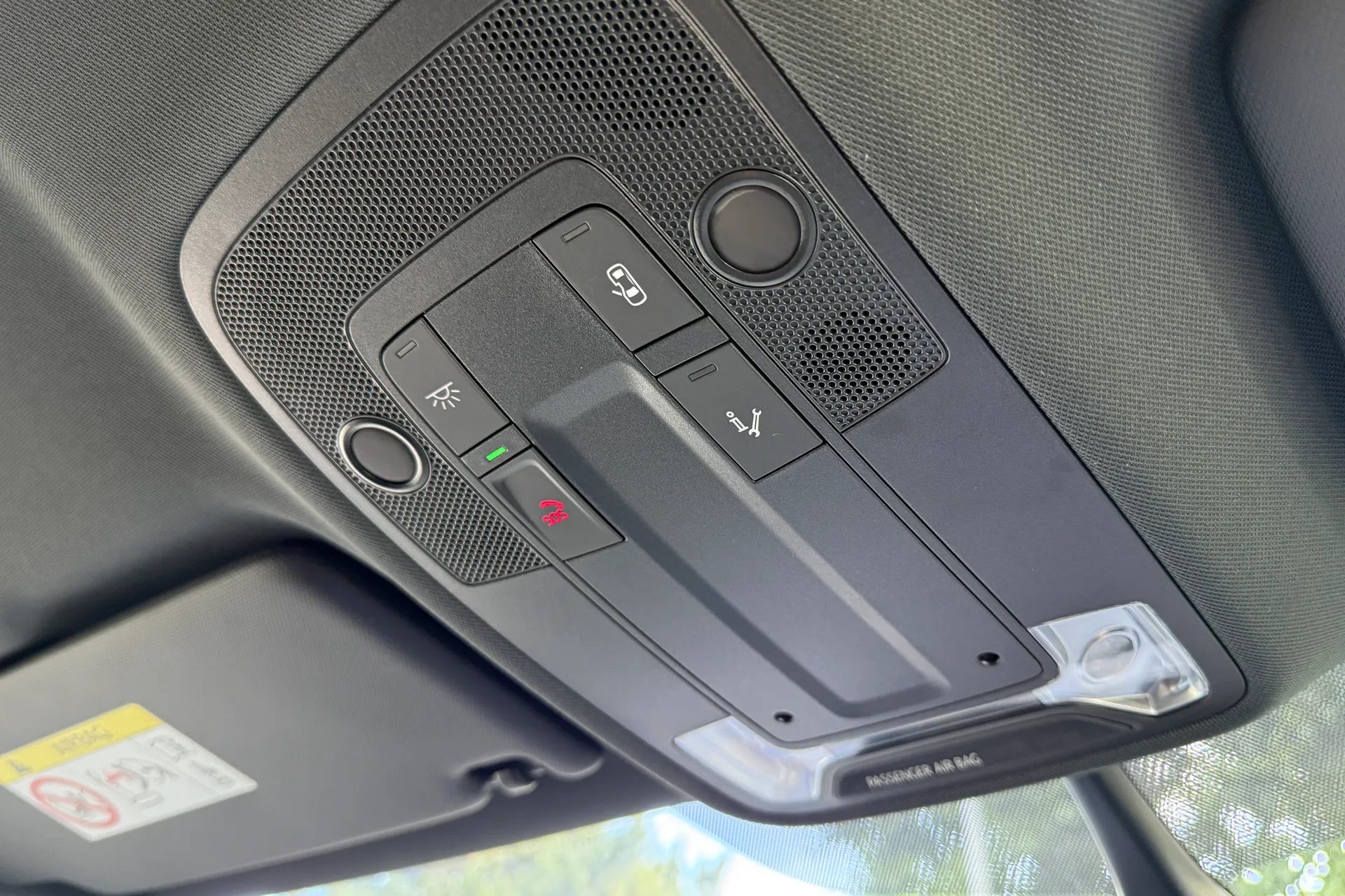 Audi Q2 thumbnail image number 53