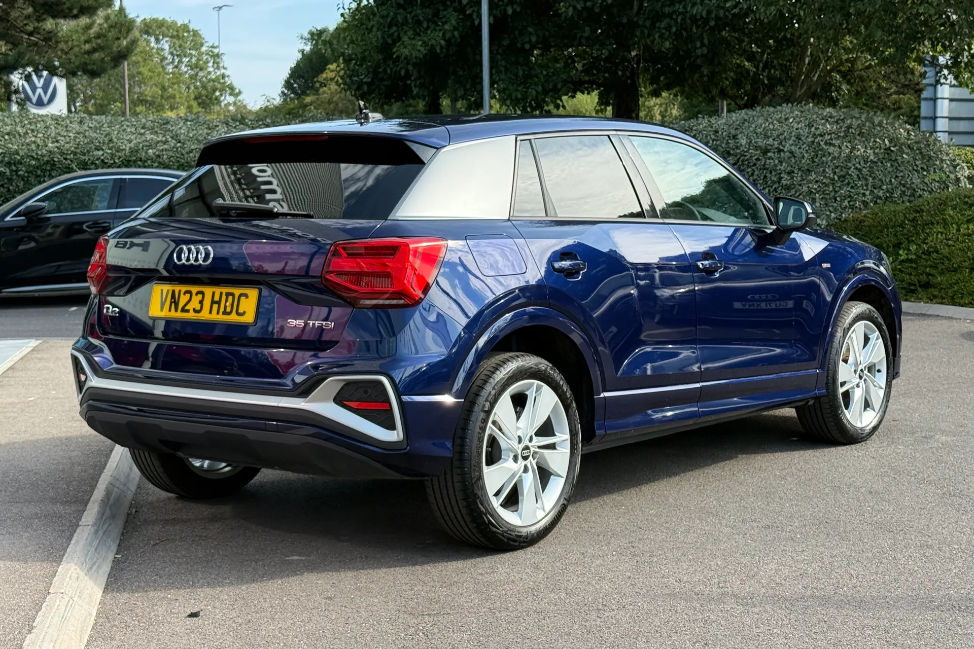 Audi Q2 thumbnail image number 11
