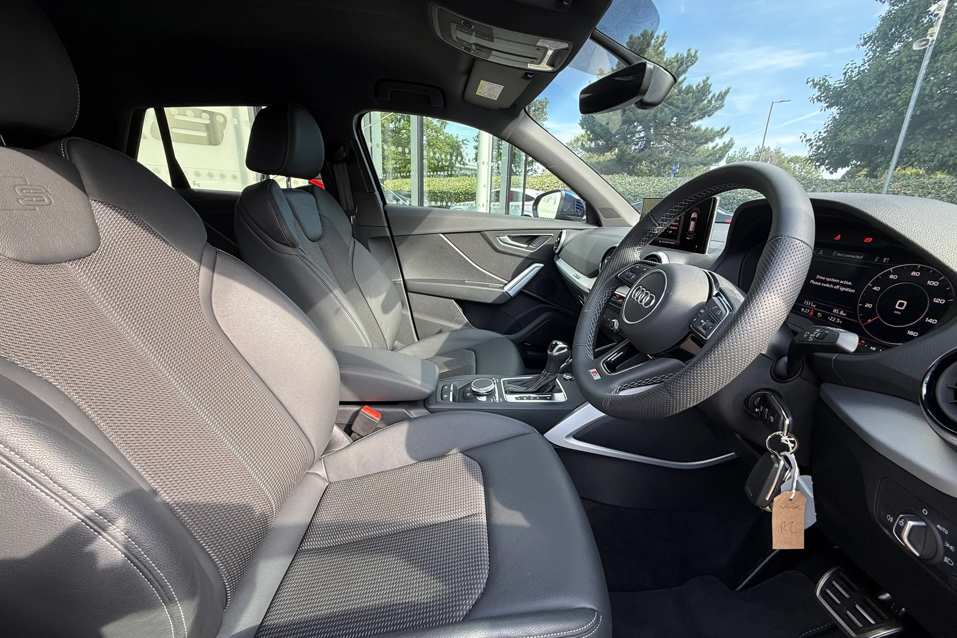 Audi Q2 thumbnail image number 52