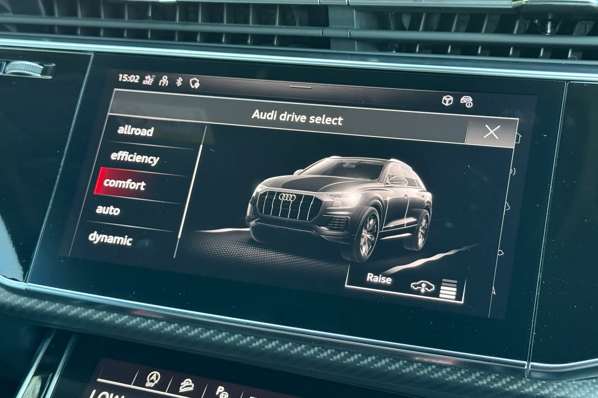 Audi Q8 thumbnail image number 20