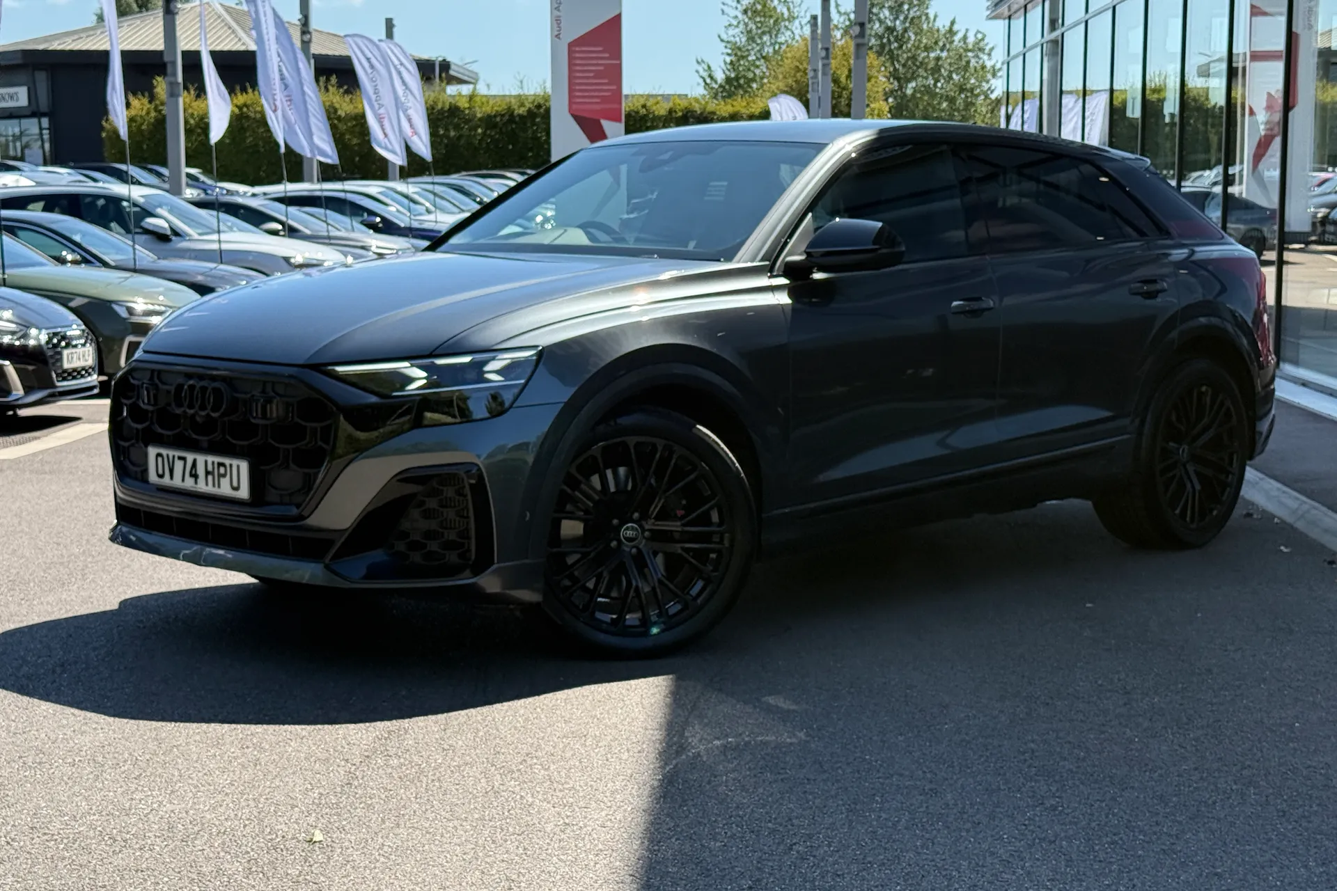 Audi Q8 thumbnail image number 7
