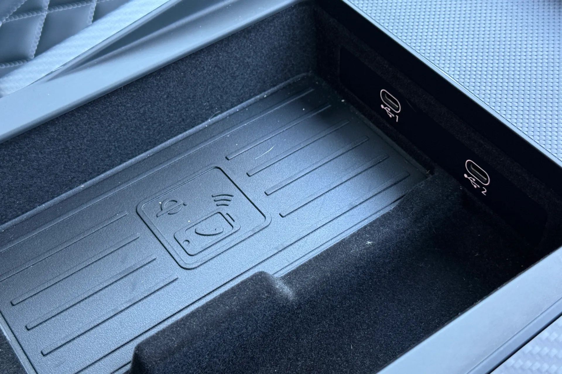 Audi Q8 thumbnail image number 28