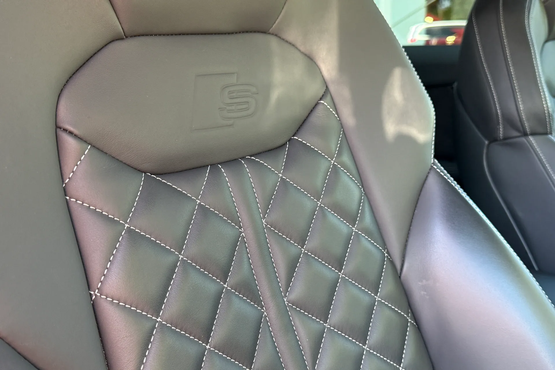 Audi Q8 thumbnail image number 37